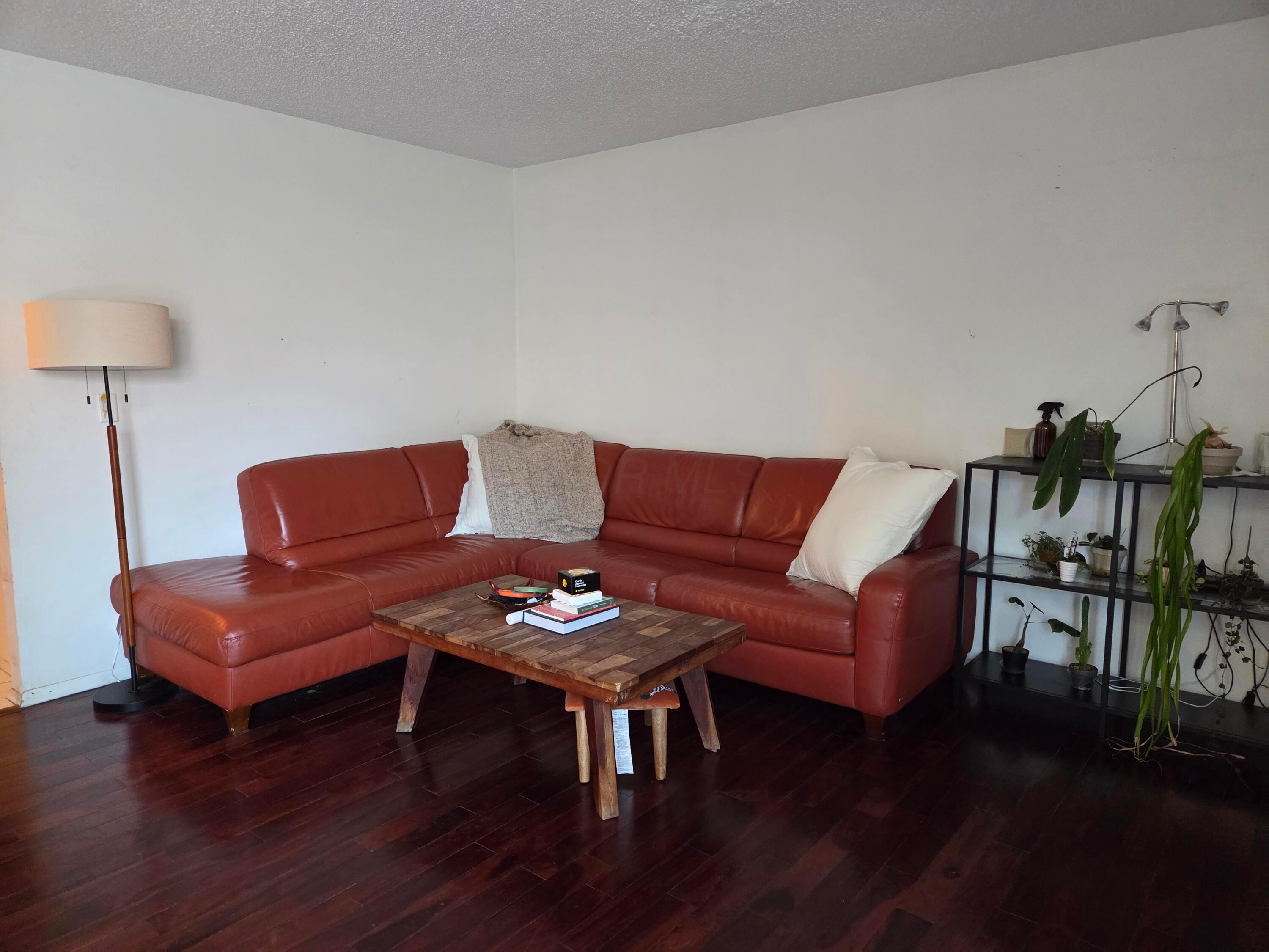 557 Woodingham Place Property Photo 10