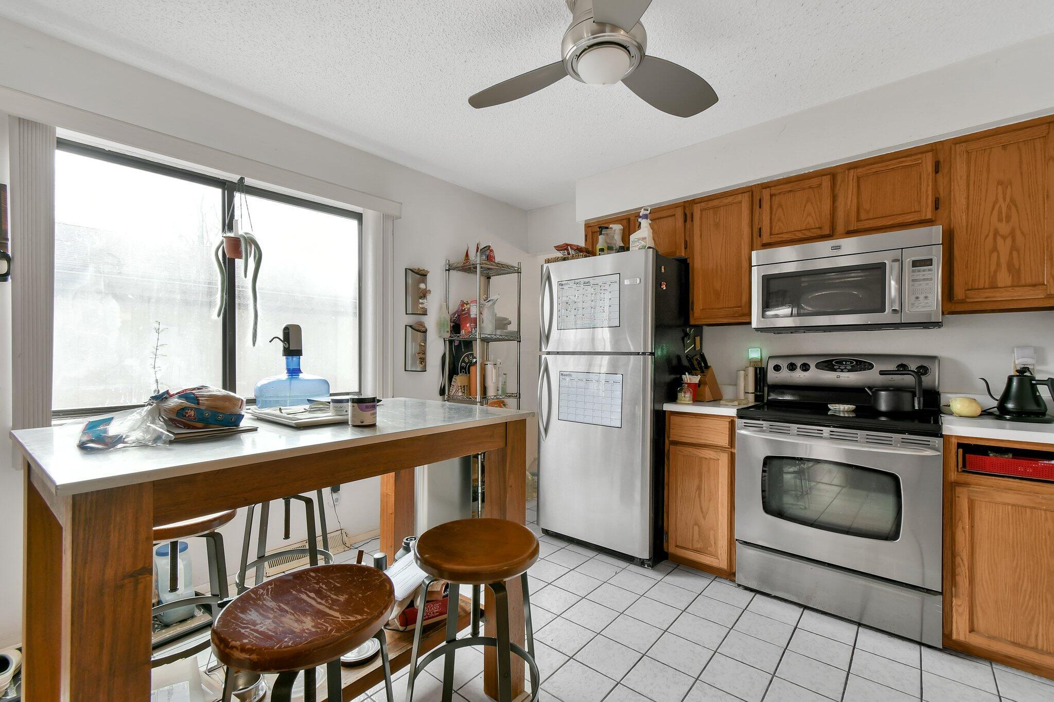 557 Woodingham Place Property Photo 14