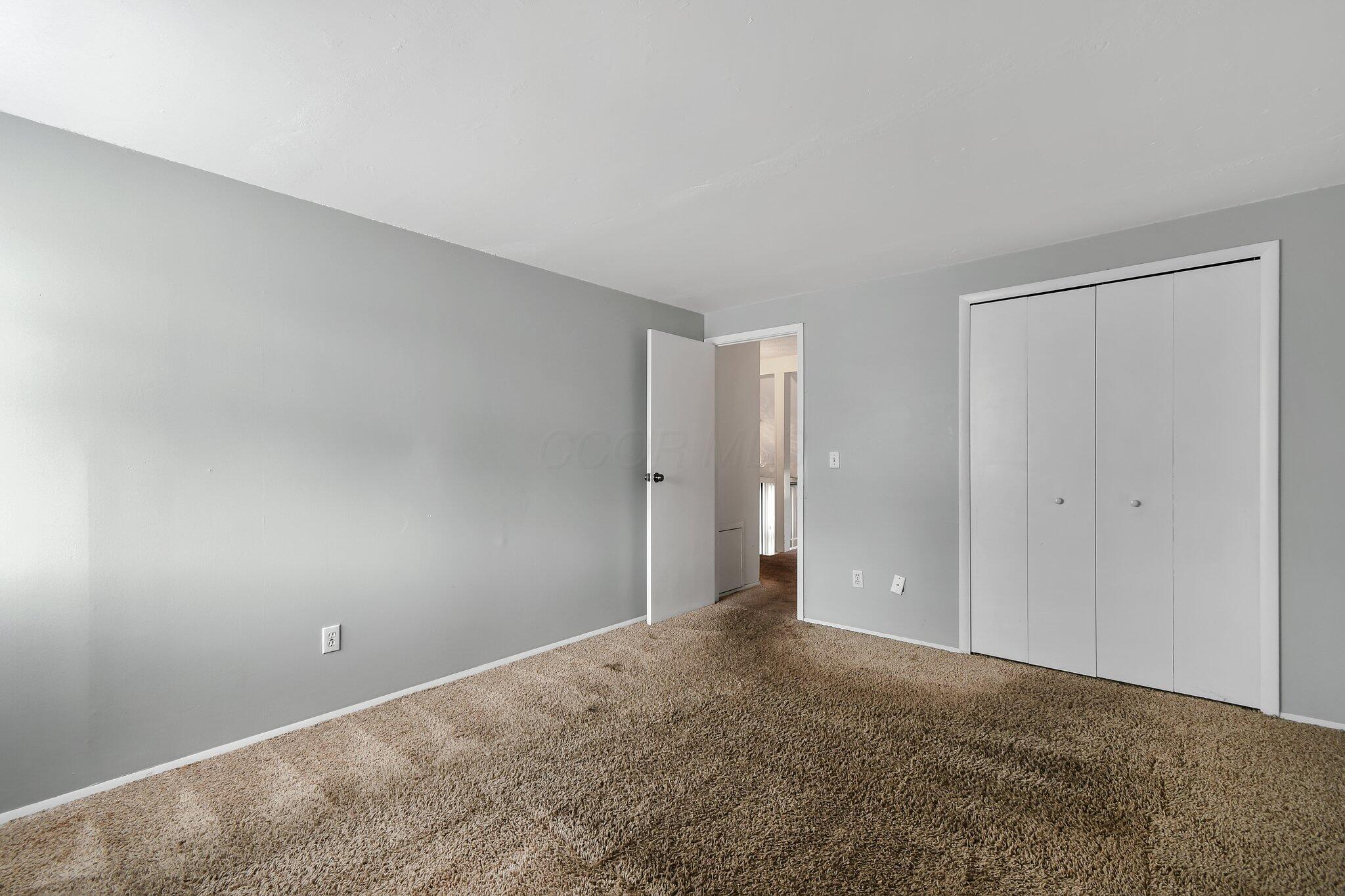 557 Woodingham Place Property Photo 24