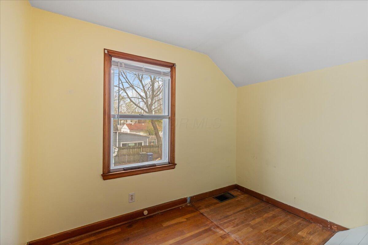 2005 Maryland Avenue Property Photo 15