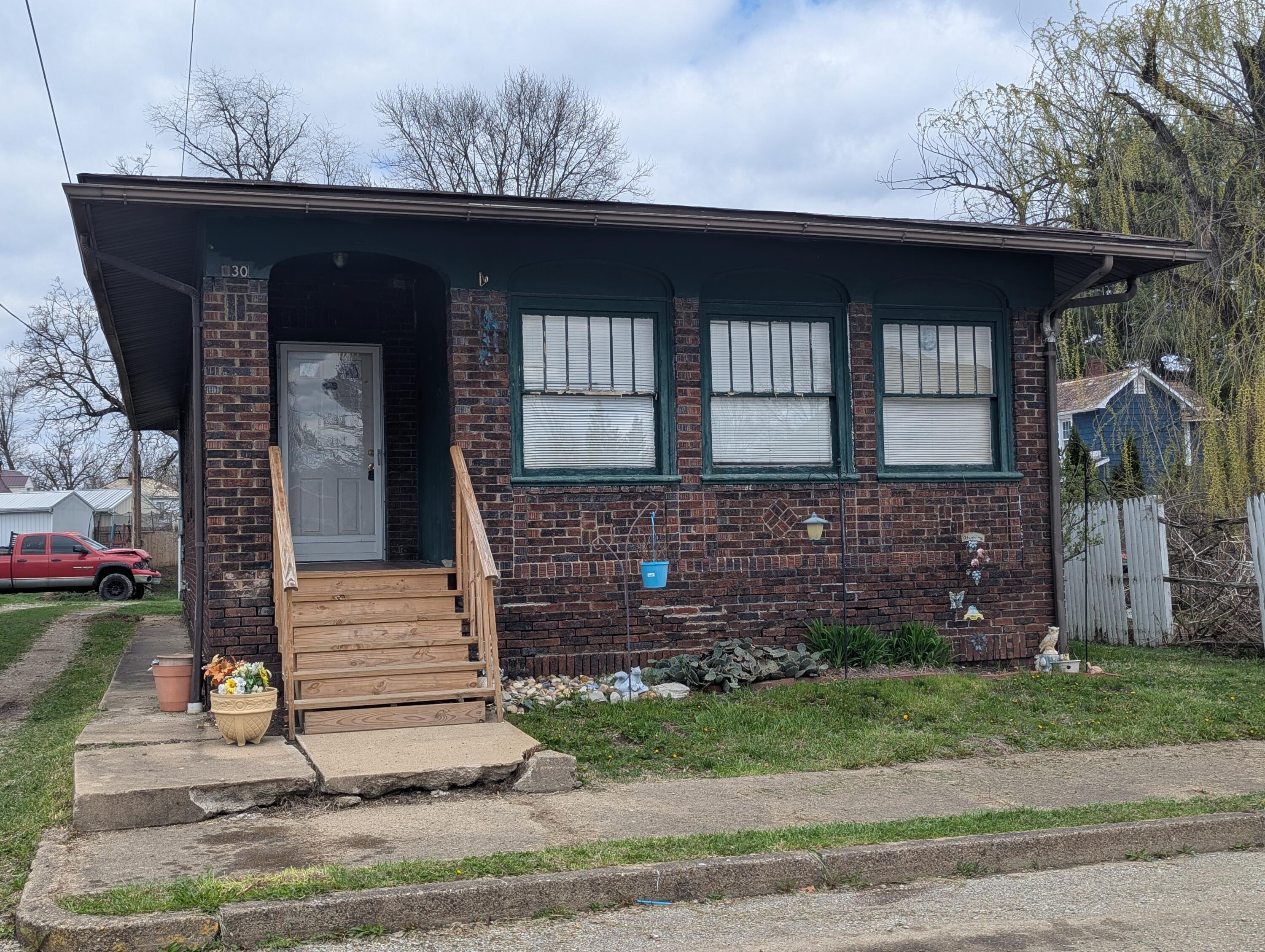 30 5th Street Property Photo 25