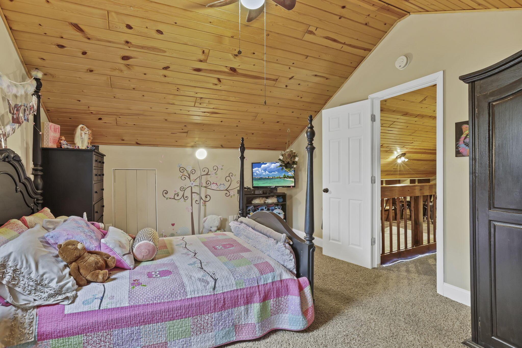 18738 State Route 327 Property Photo 28