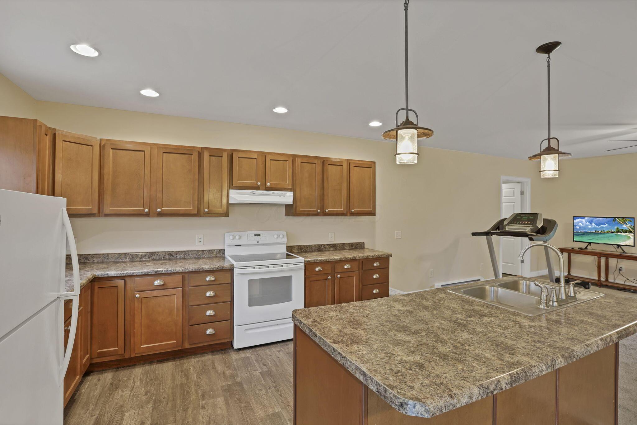 18738 State Route 327 Property Photo 37