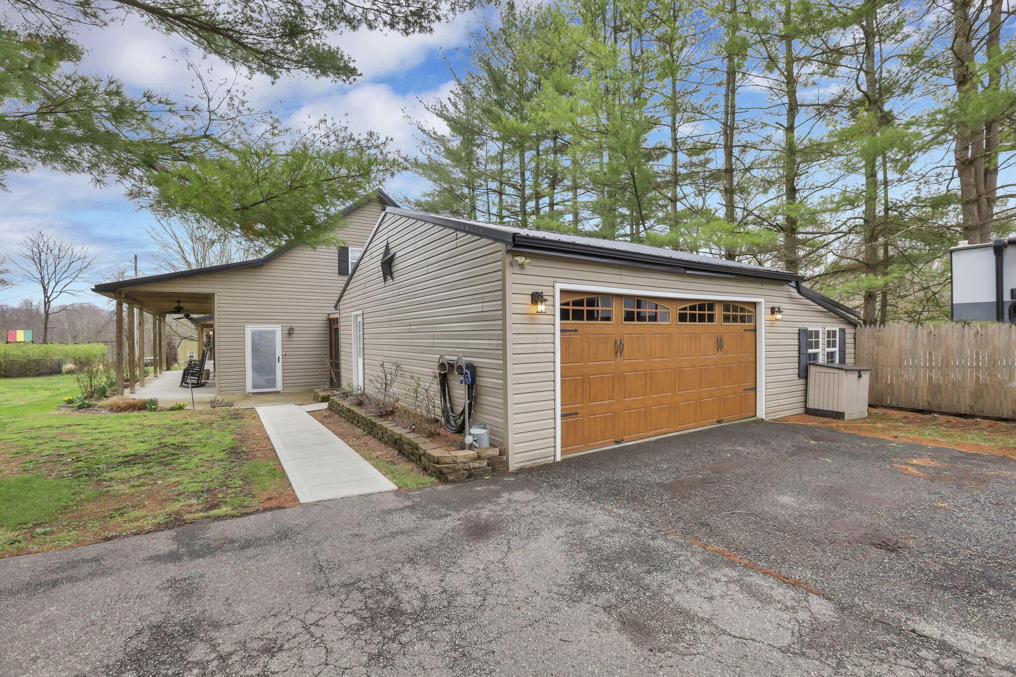 18738 State Route 327 Property Photo 46