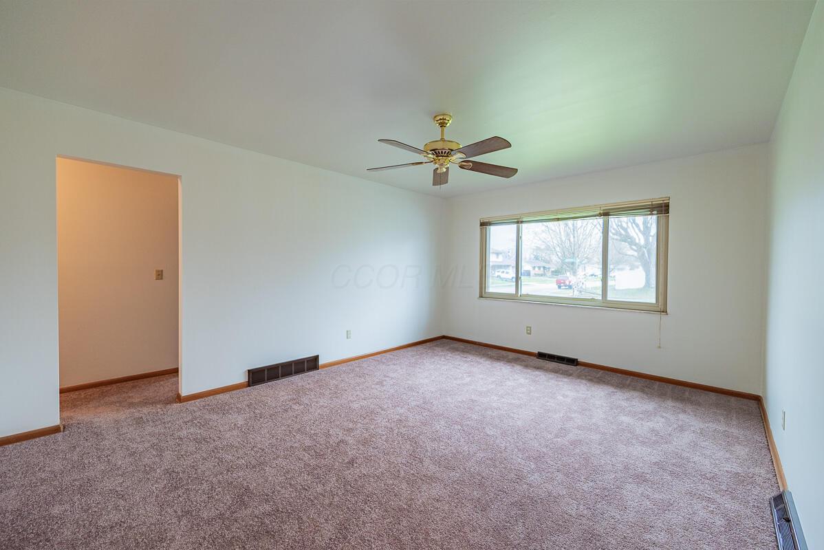 5513 Tamarack Boulevard Property Photo 4