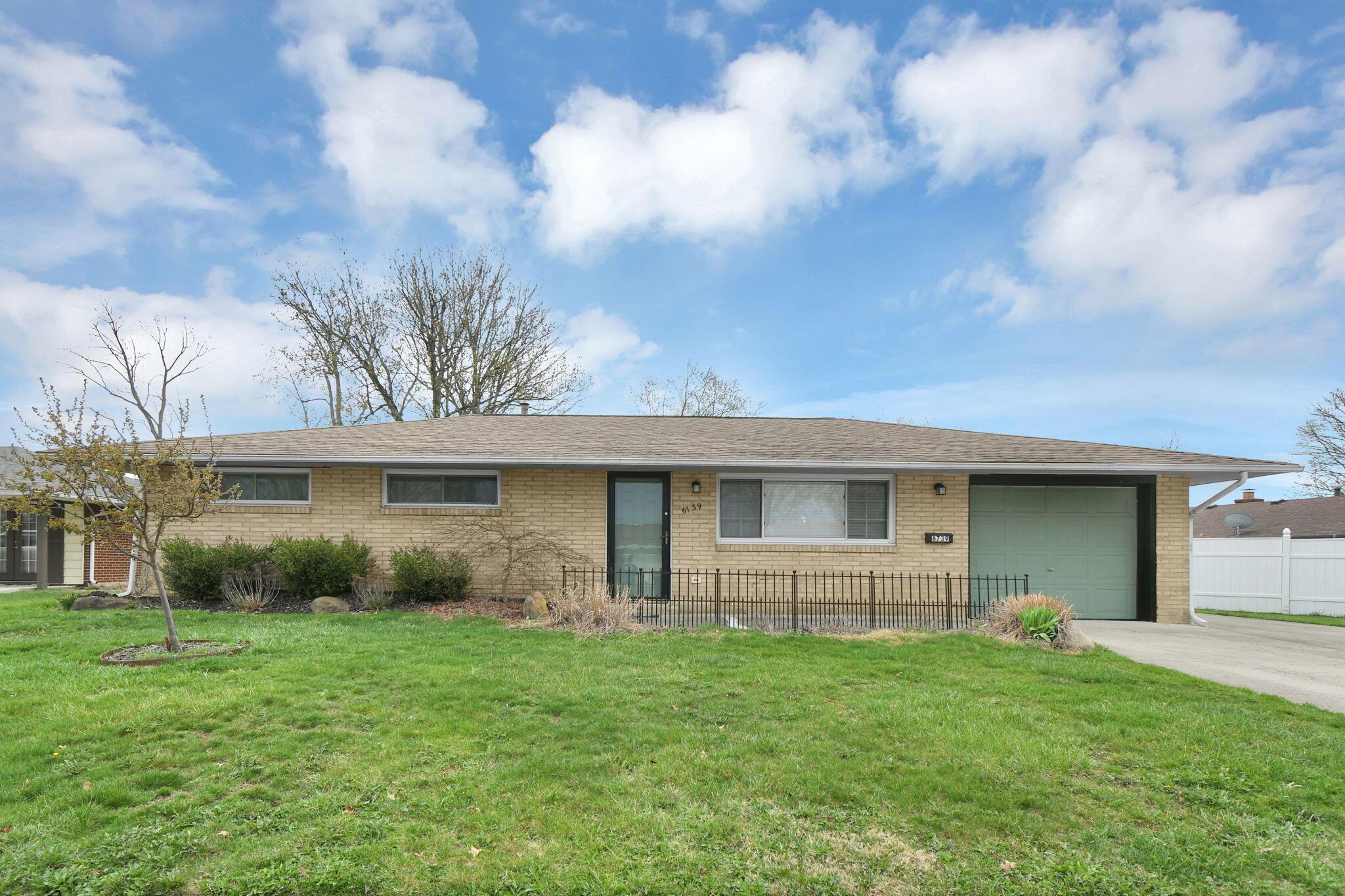 6739 Greenbush Drive Property Photo 1