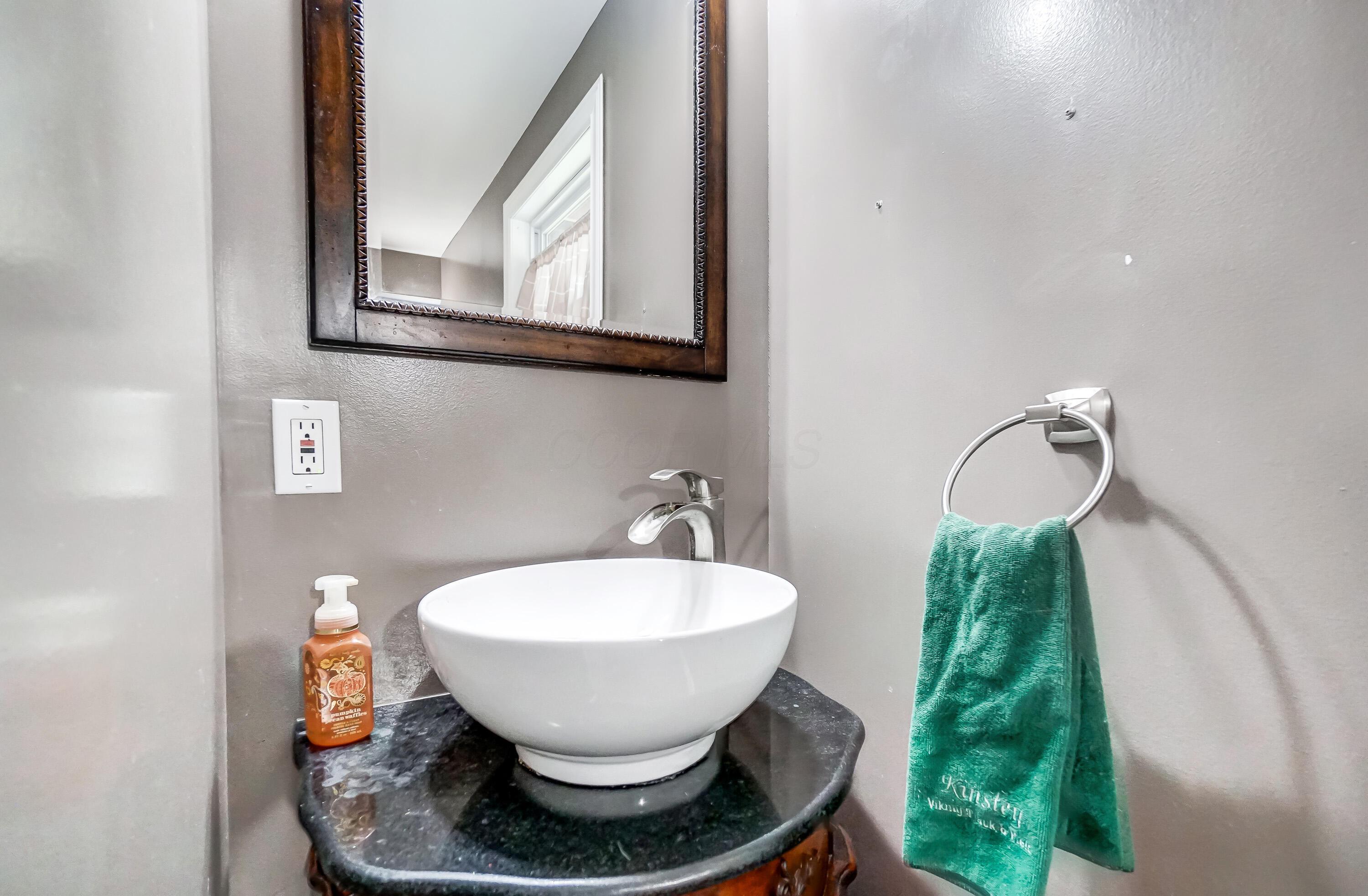 8319 Lafayette Road Nw Property Photo 31