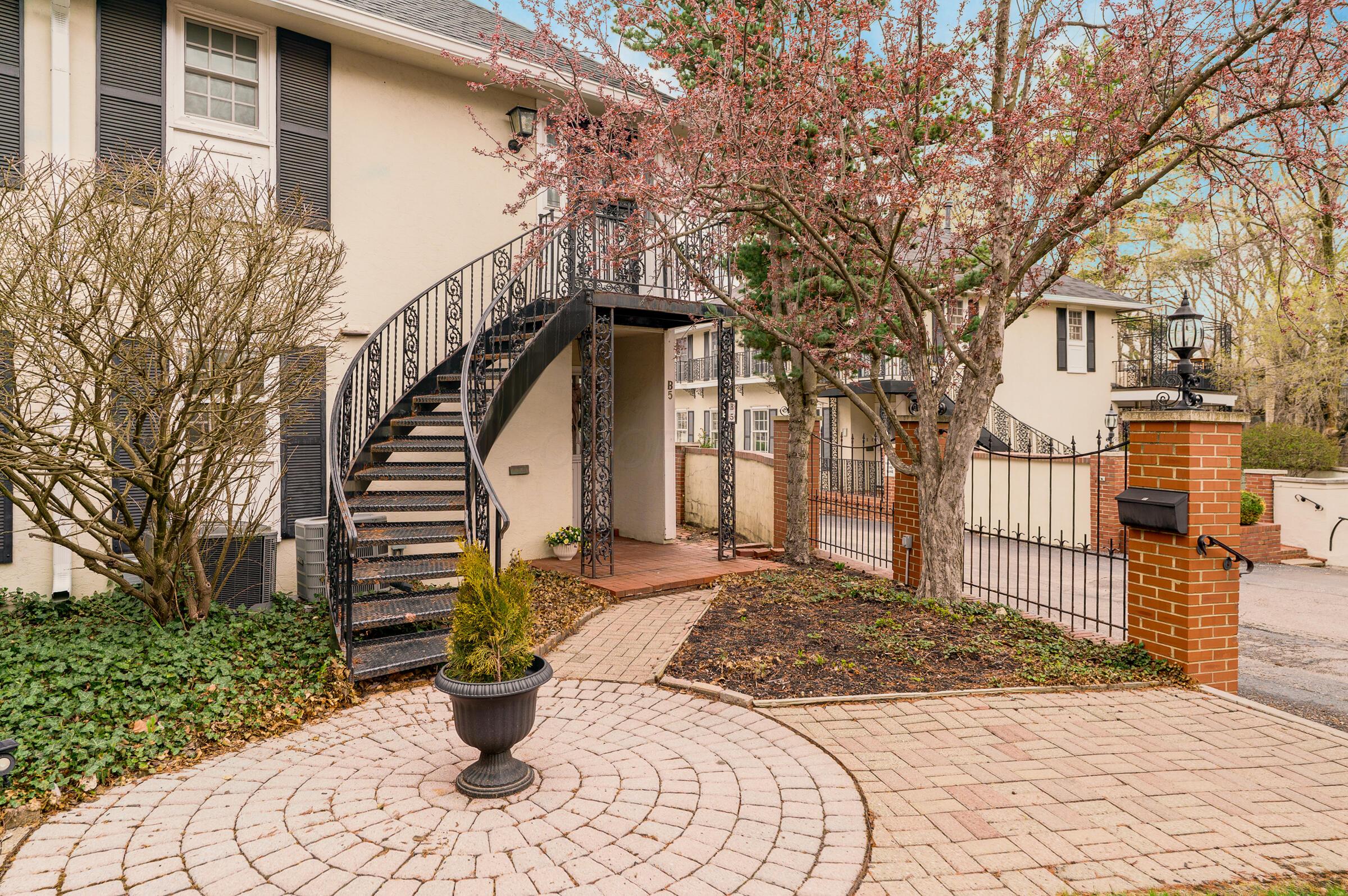 1631 Roxbury Road, B5 Property Photo