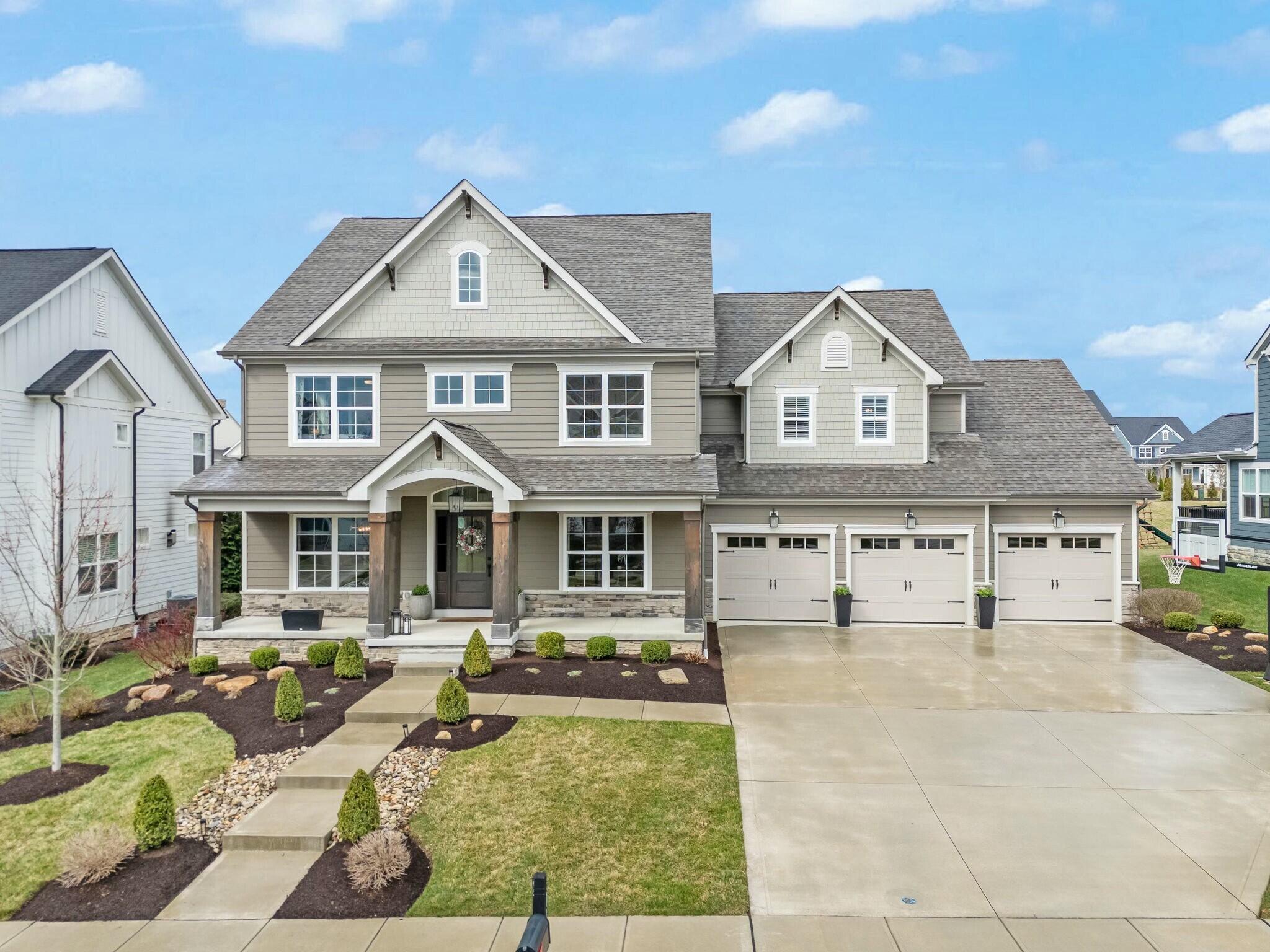 11257 Winterberry Drive Property Photo 1