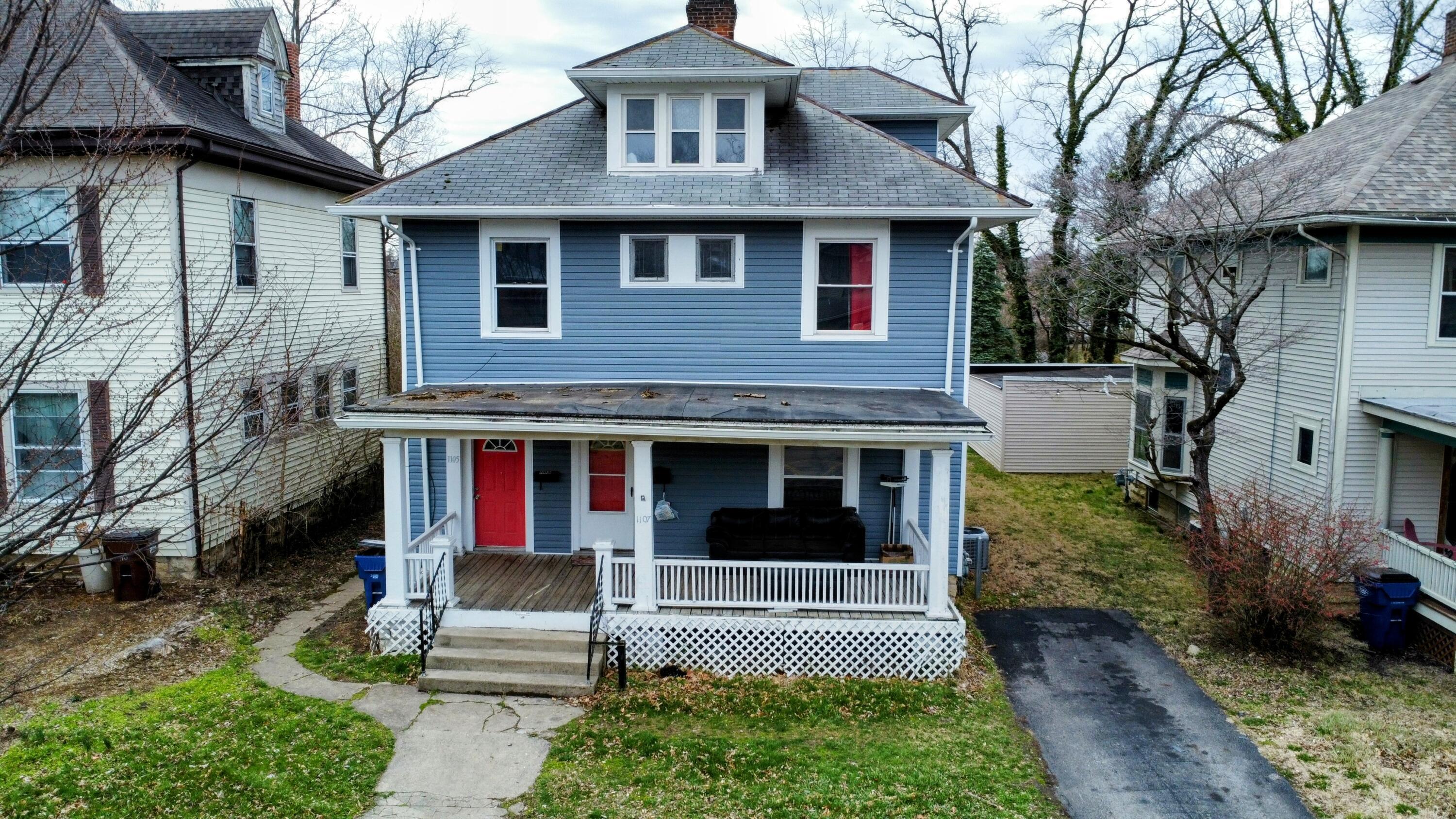 1105 N Fountain Avenue Property Photo 3