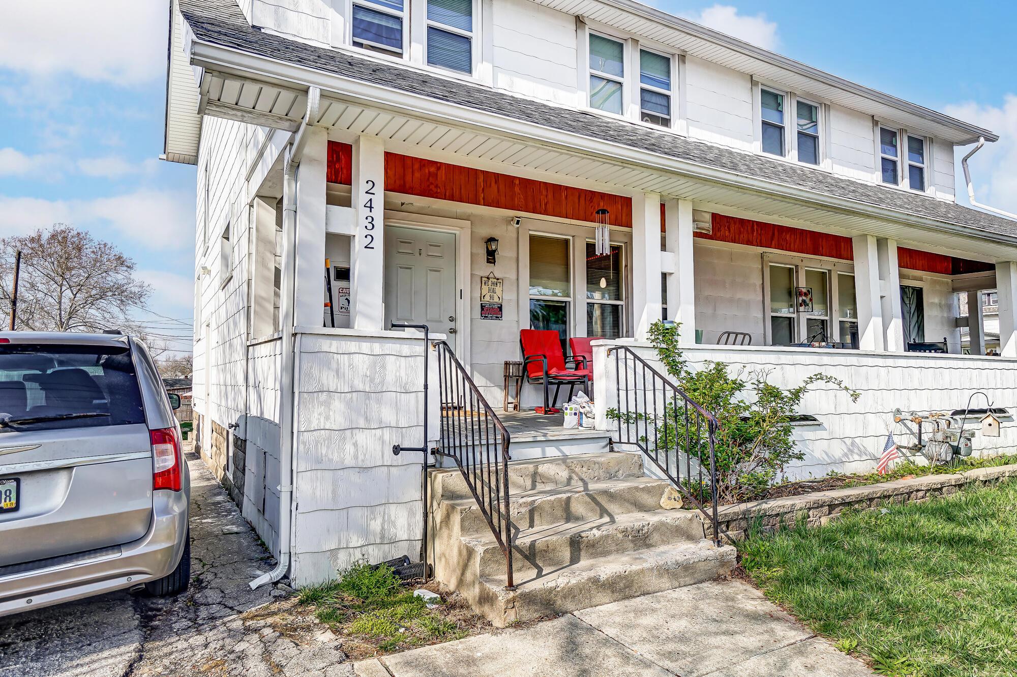 2430 Steele Avenue Property Photo 4