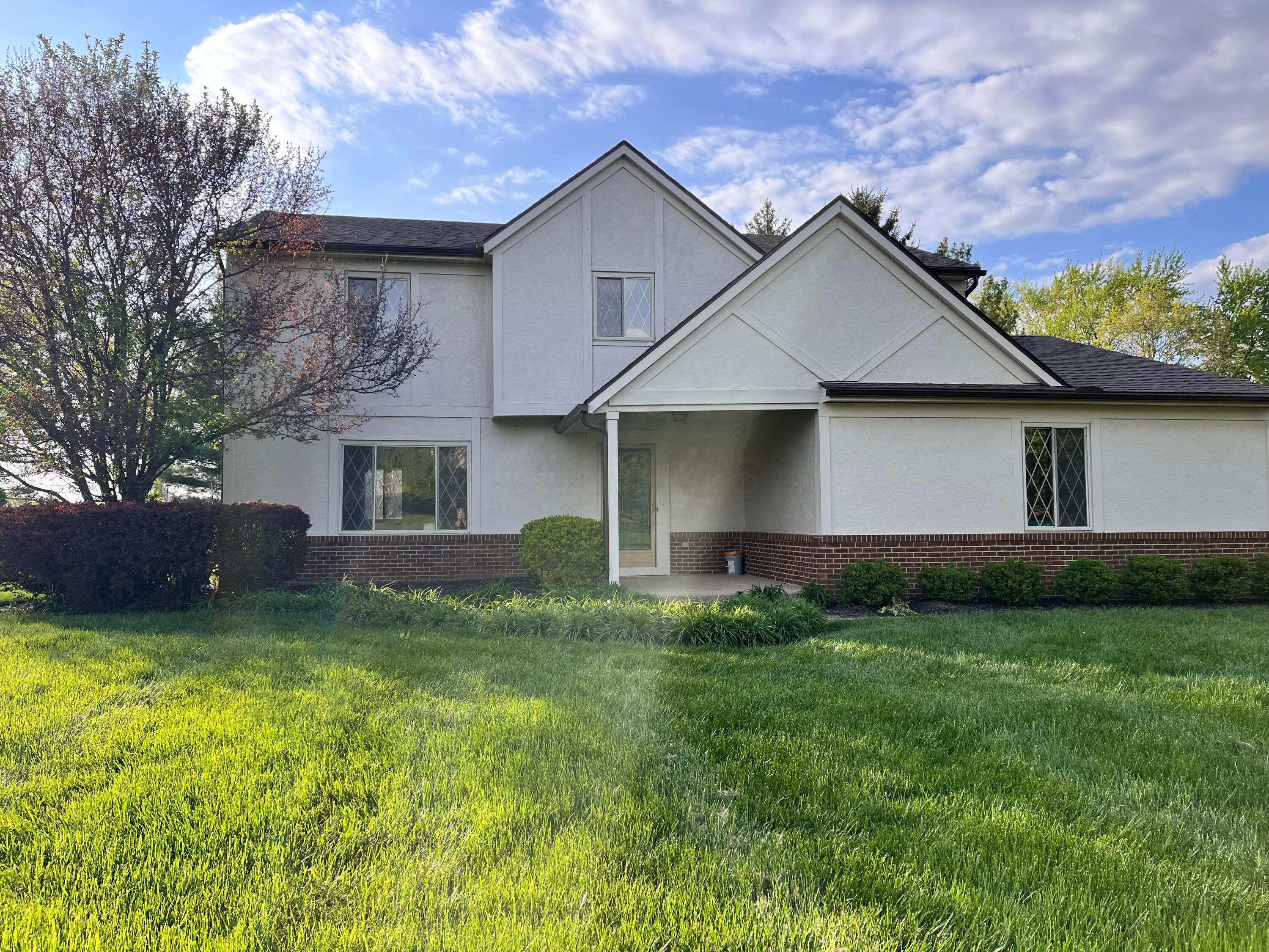 11795 Huntington Way Nw Property Photo 1
