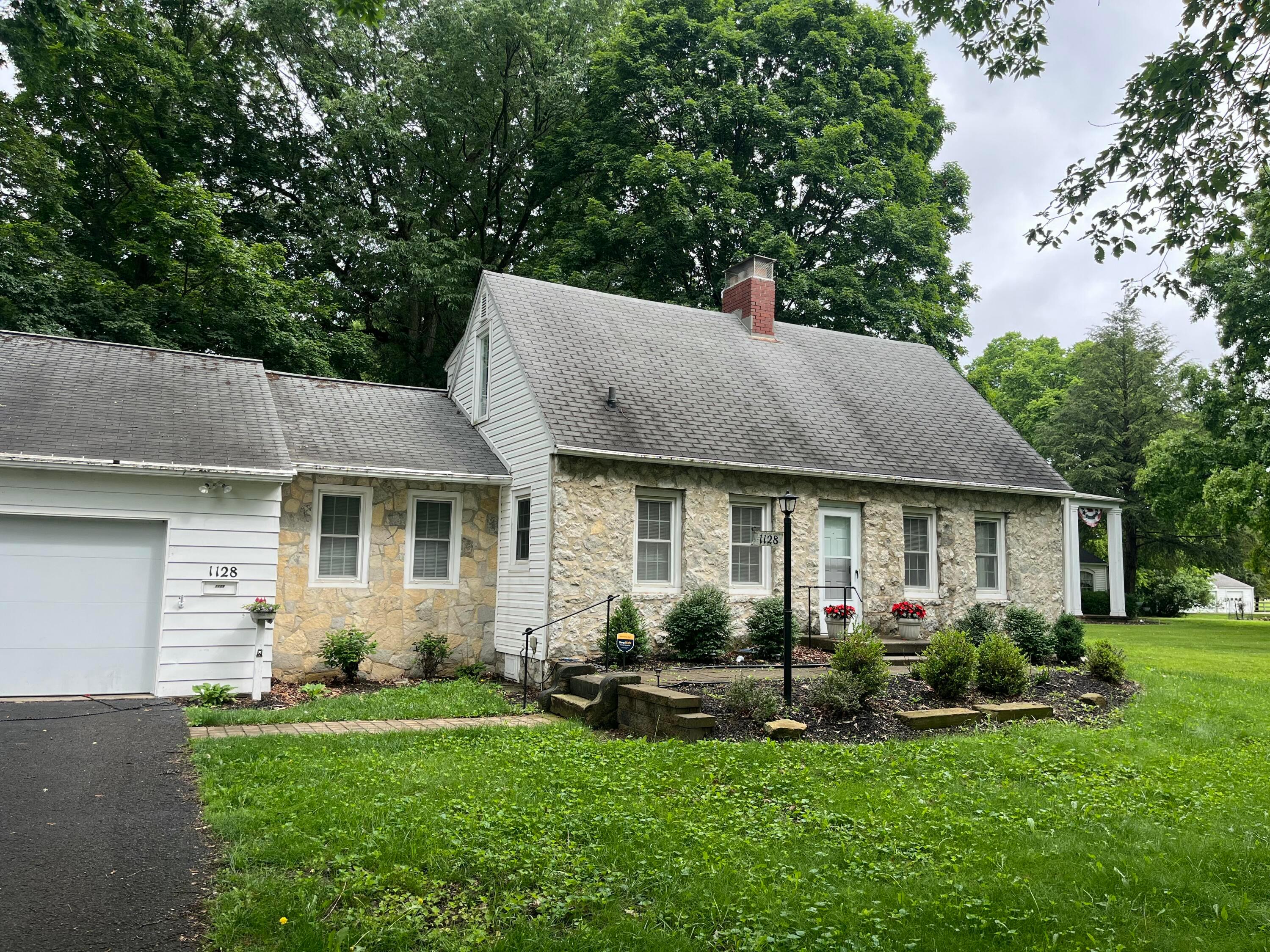 1128 Granville Road Property Photo 1