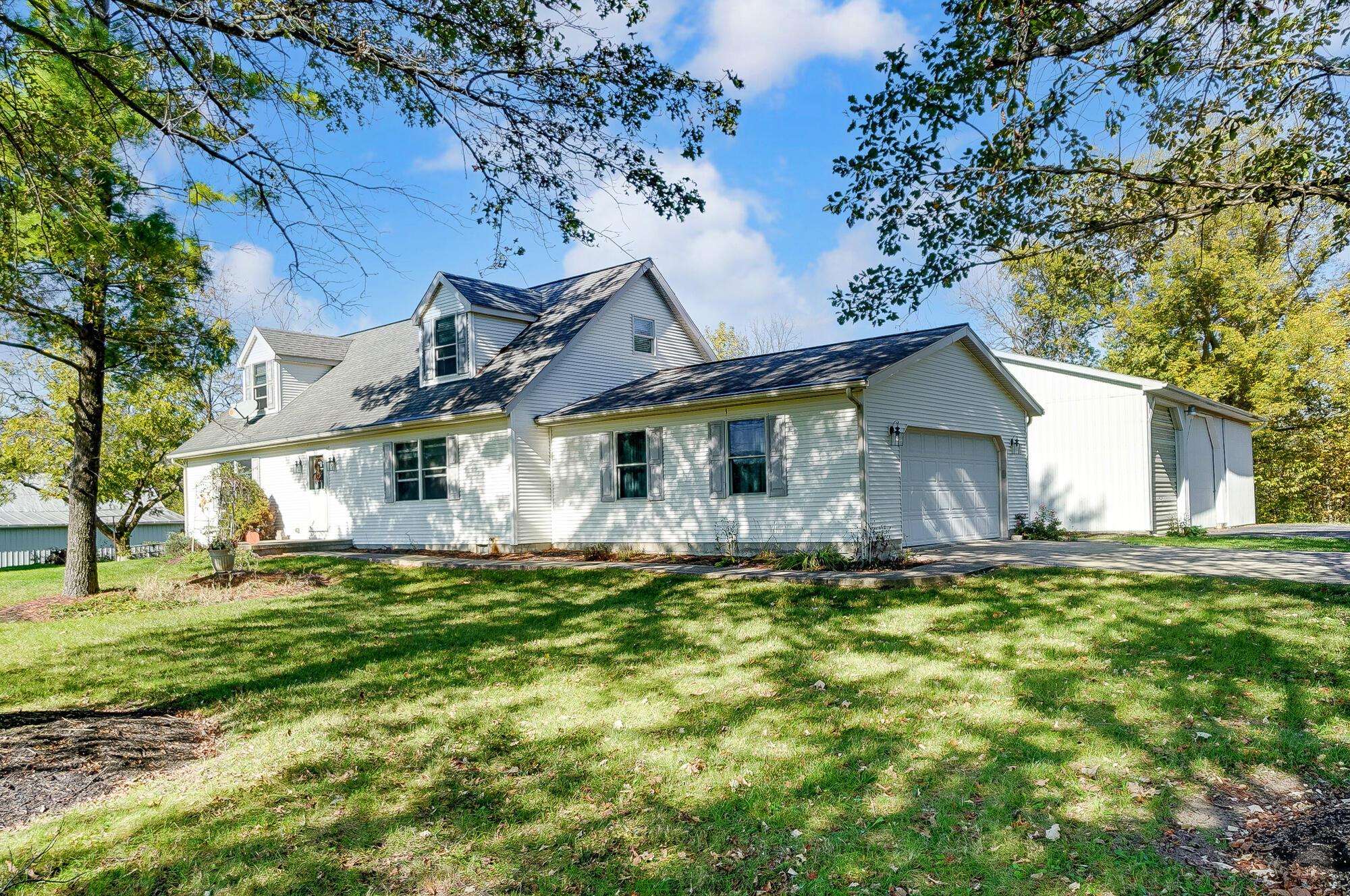 20740 Raymond Road Property Photo 1