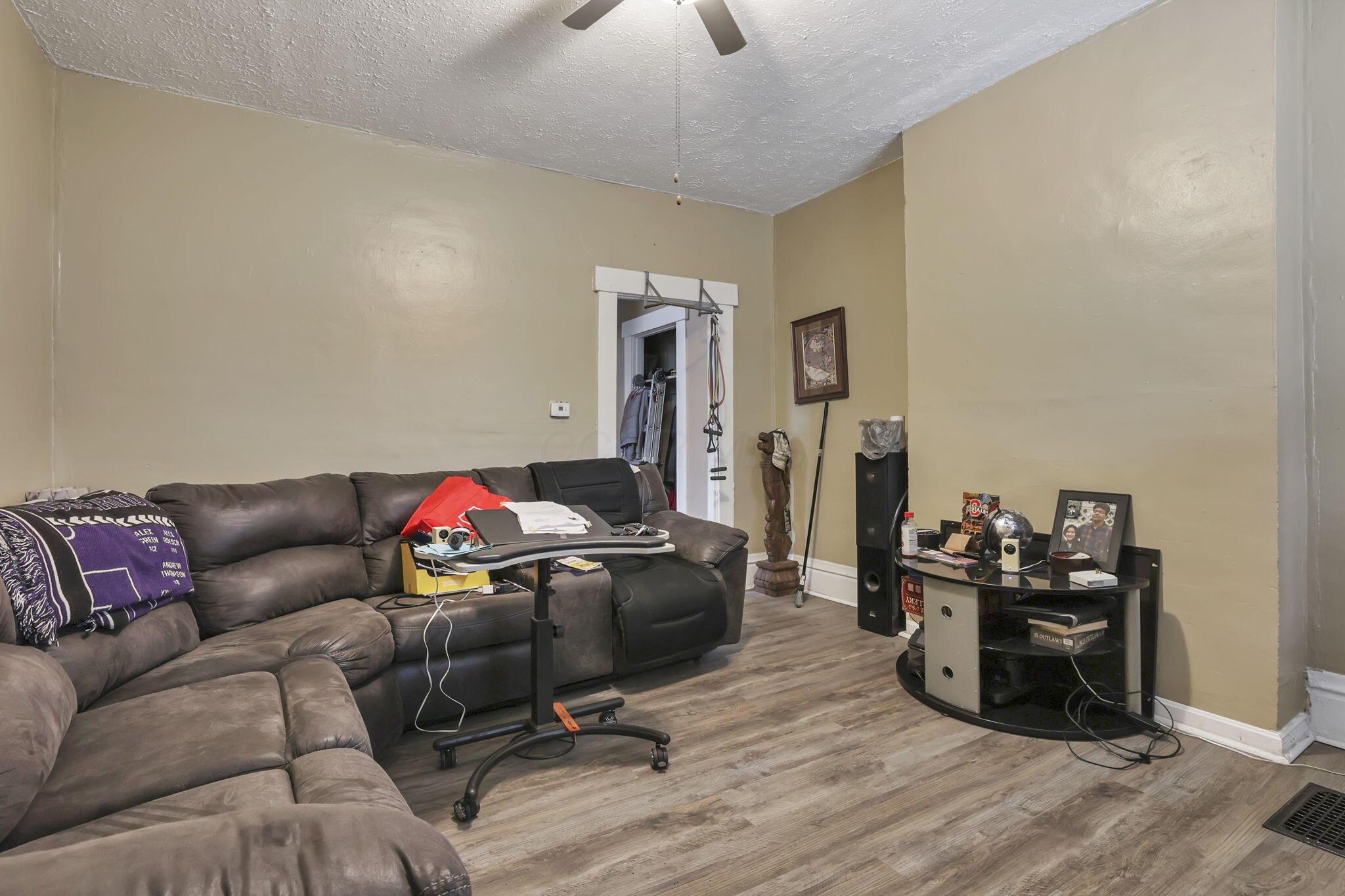 34-36 Midland Avenue Property Photo 7