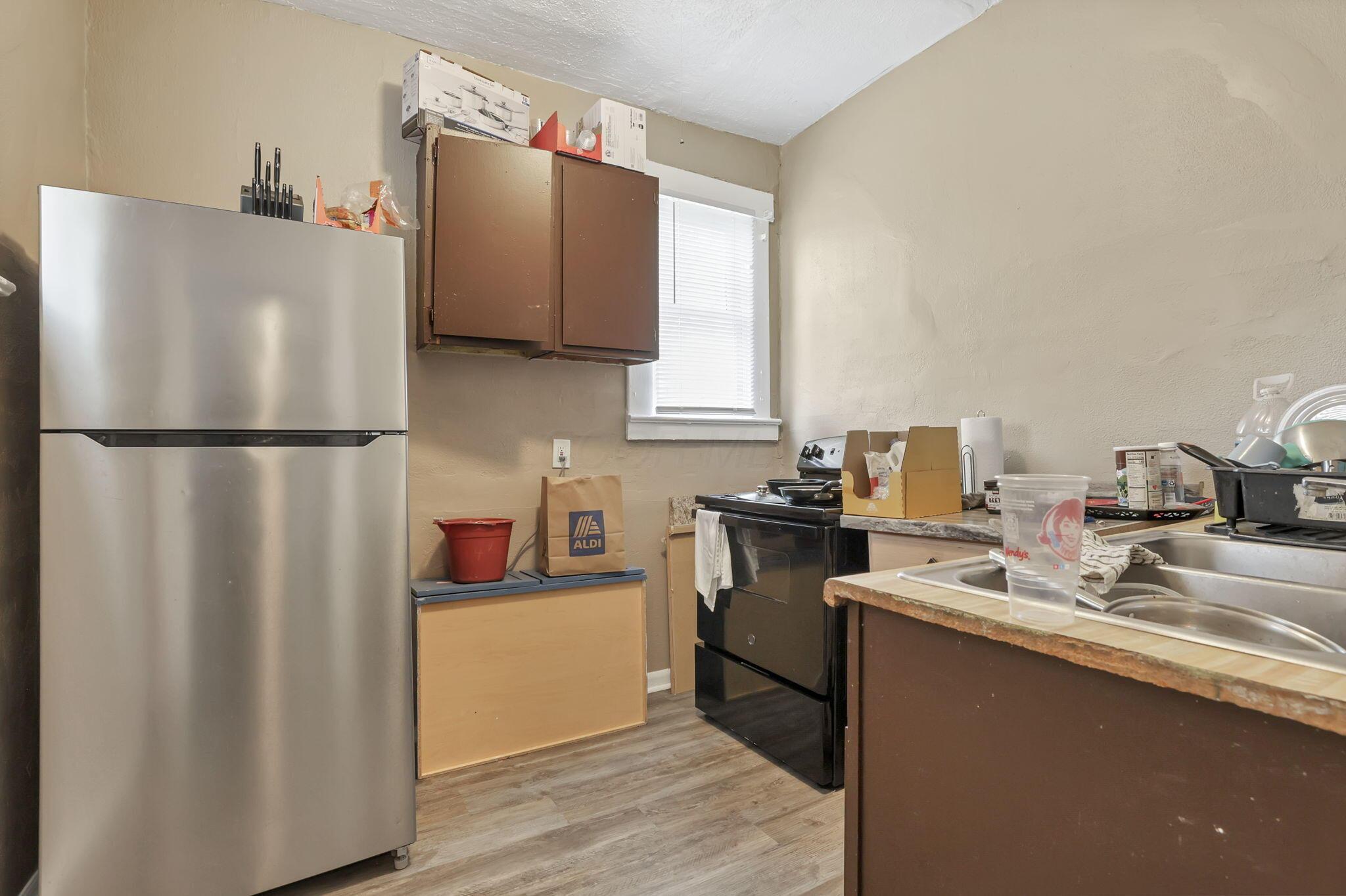 34-36 Midland Avenue Property Photo 14