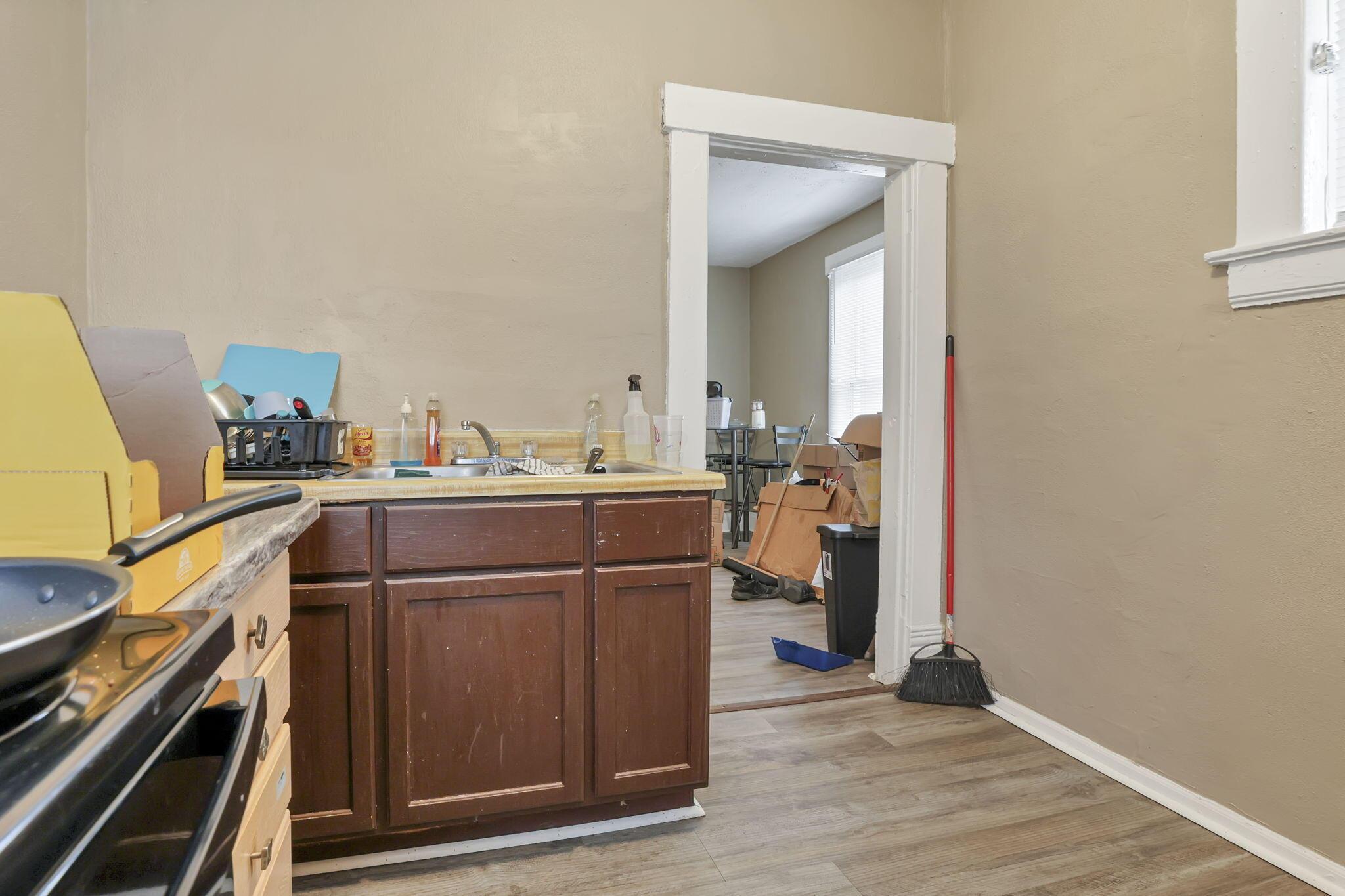 34-36 Midland Avenue Property Photo 16