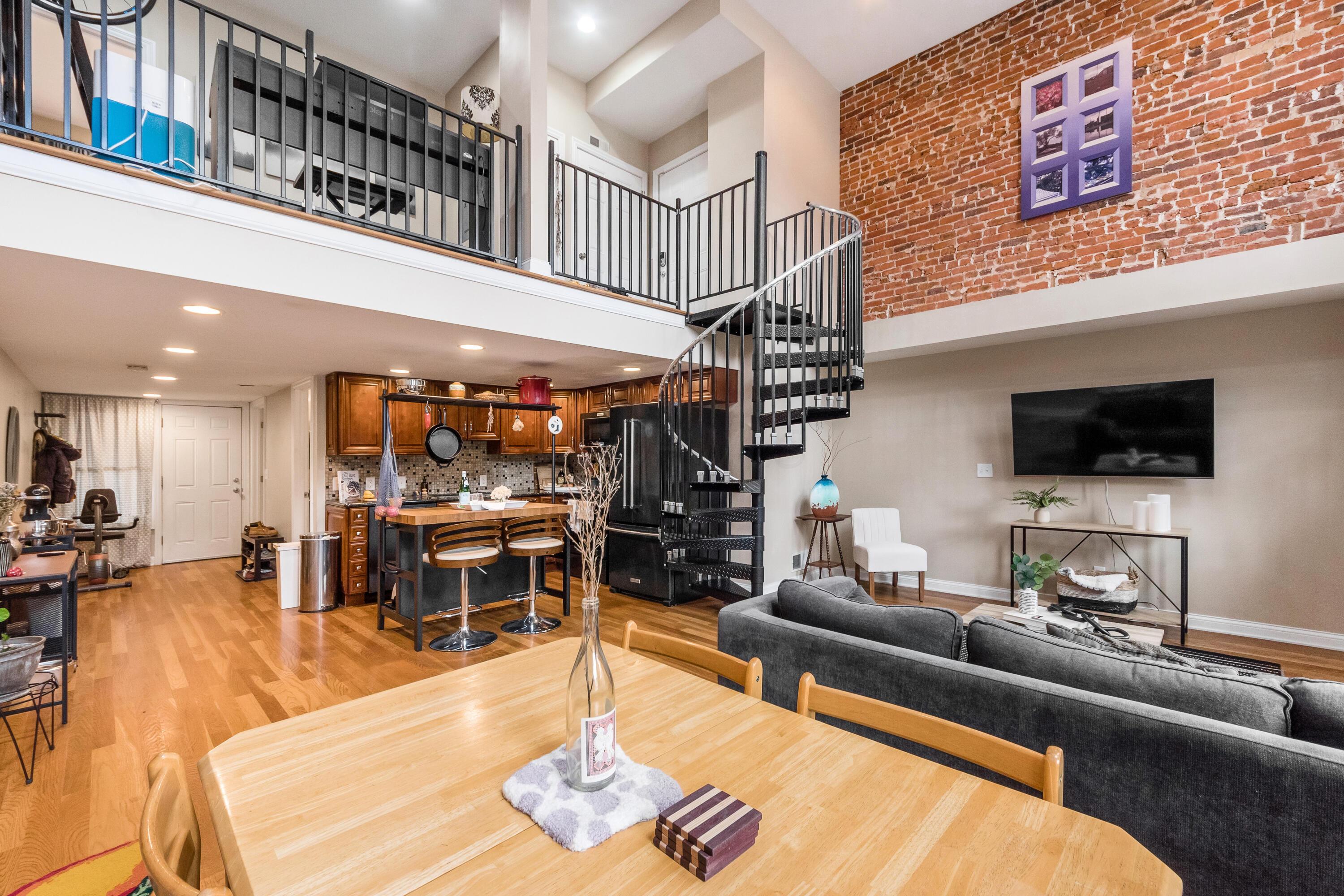 108 Hamilton Avenue Property Photo