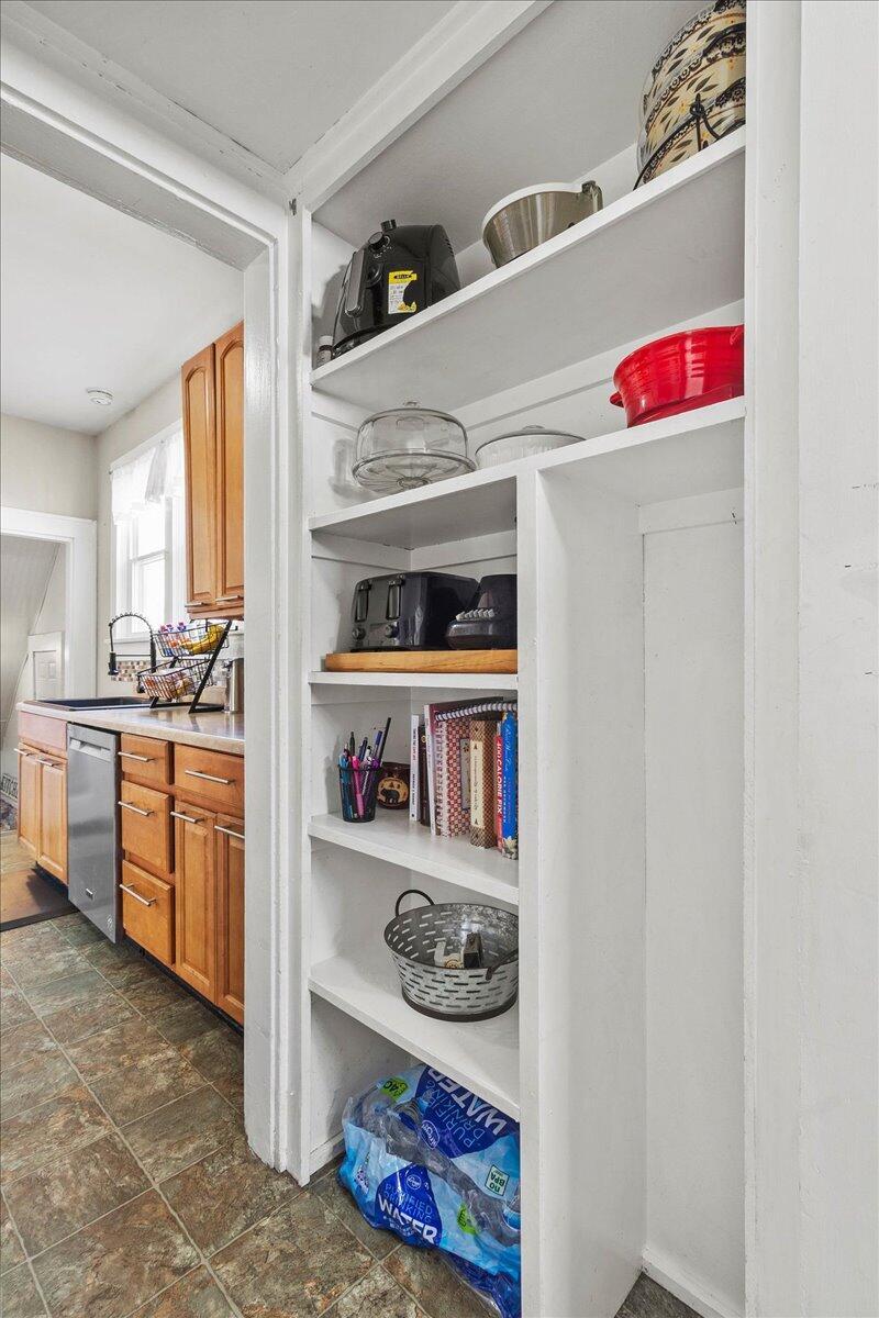 116 Lincoln Avenue Property Photo 14