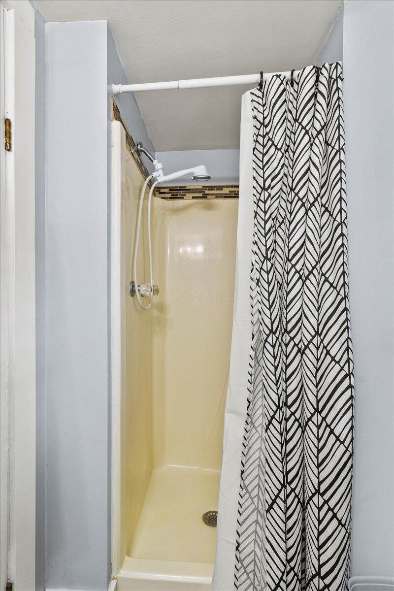 116 Lincoln Avenue Property Photo 17