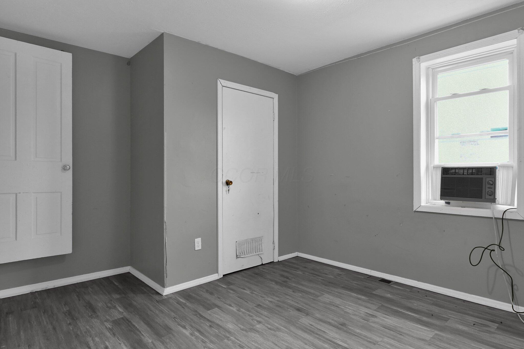 820 Poplar Street, 820/822 Property Photo 13