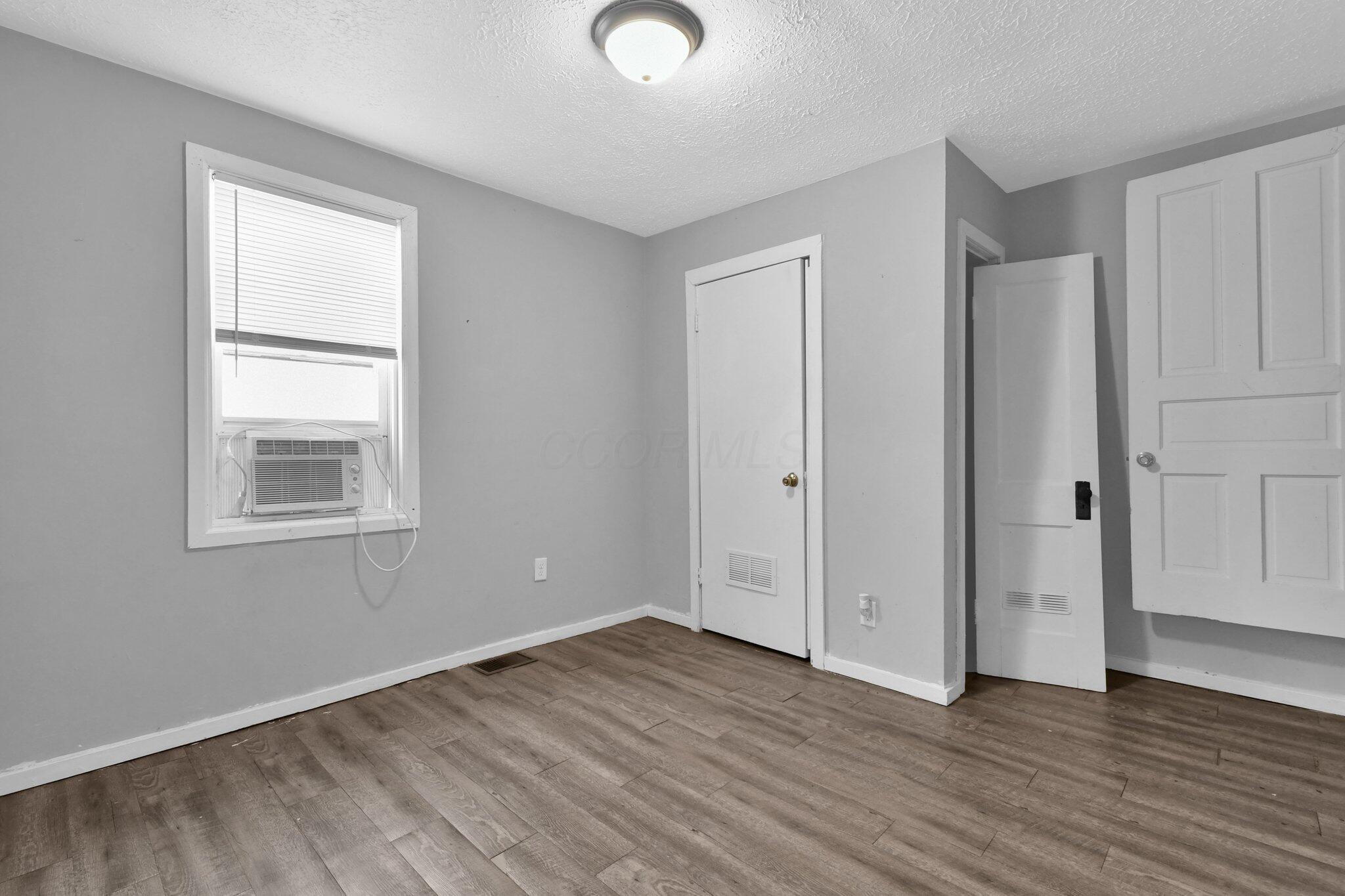 820 Poplar Street, 820/822 Property Photo 32