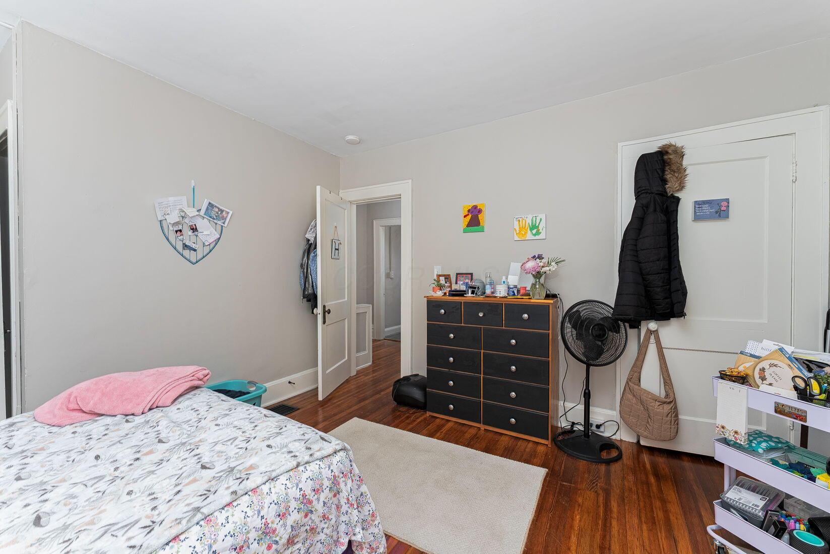 261 E Northwood Avenue, 40 Property Photo 17