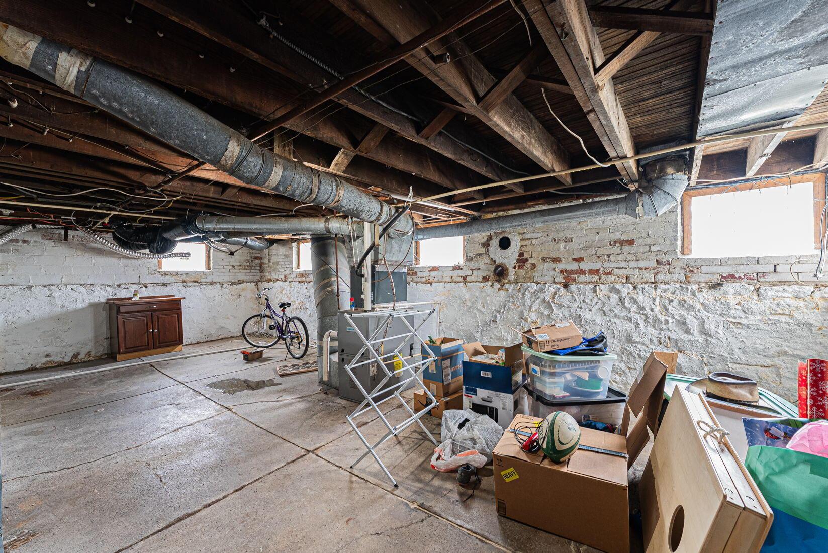 261 E Northwood Avenue, 40 Property Photo 19