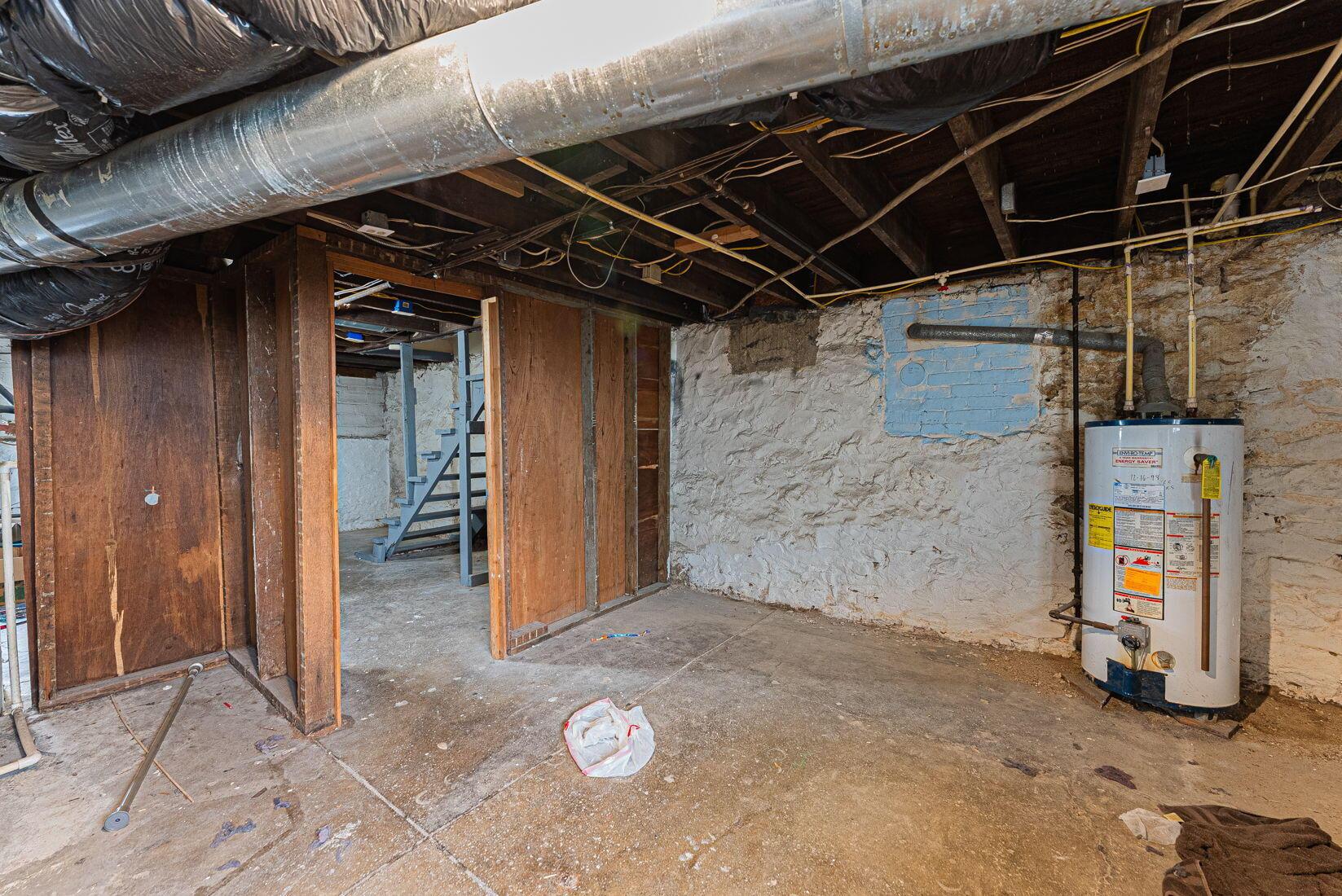261 E Northwood Avenue, 40 Property Photo 37