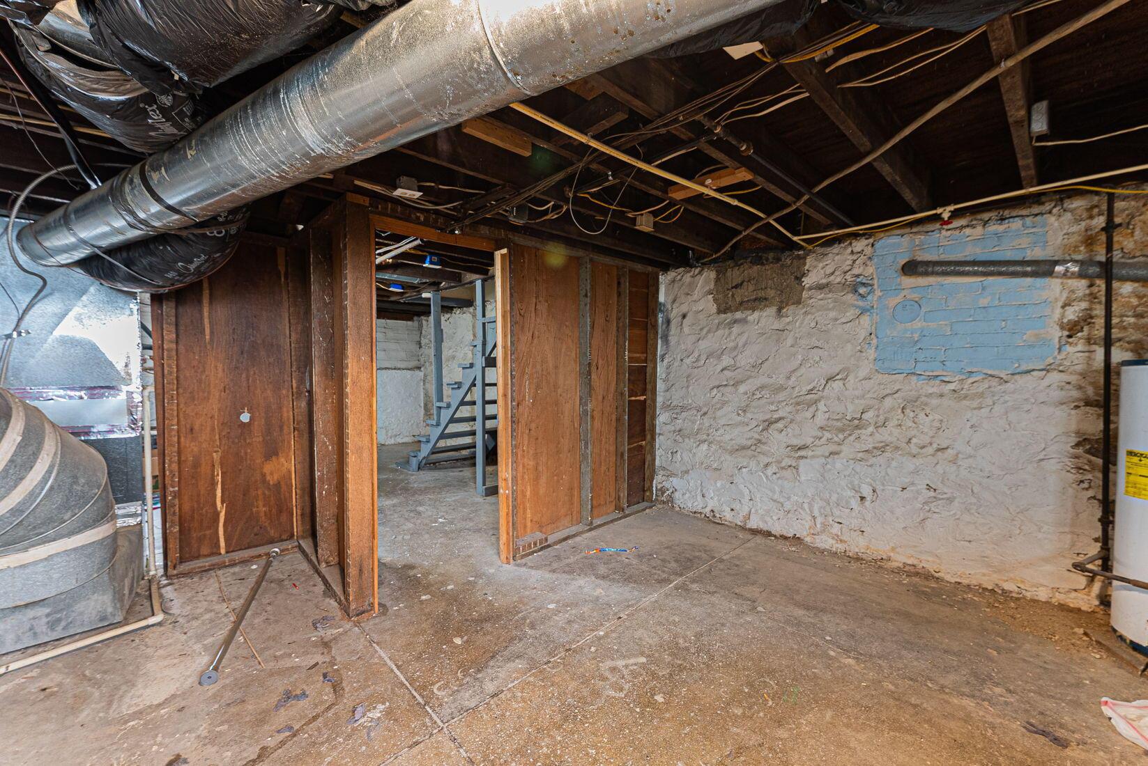 261 E Northwood Avenue, 40 Property Photo 38