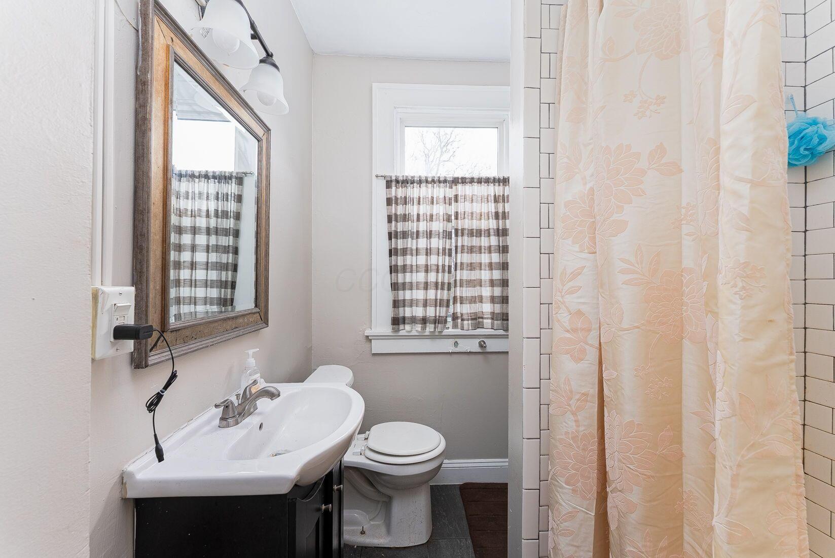 261 E Northwood Avenue, 40 Property Photo 40