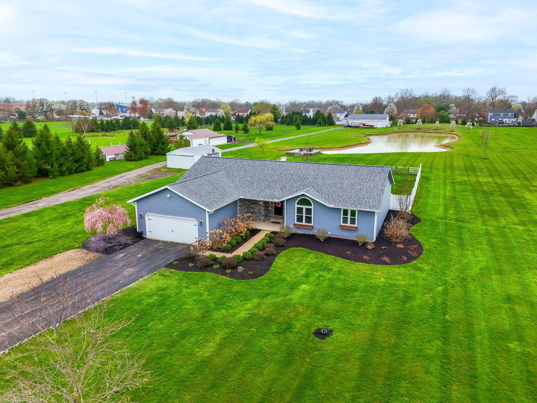 14103 Lockbourne Eastern Road Property Photo