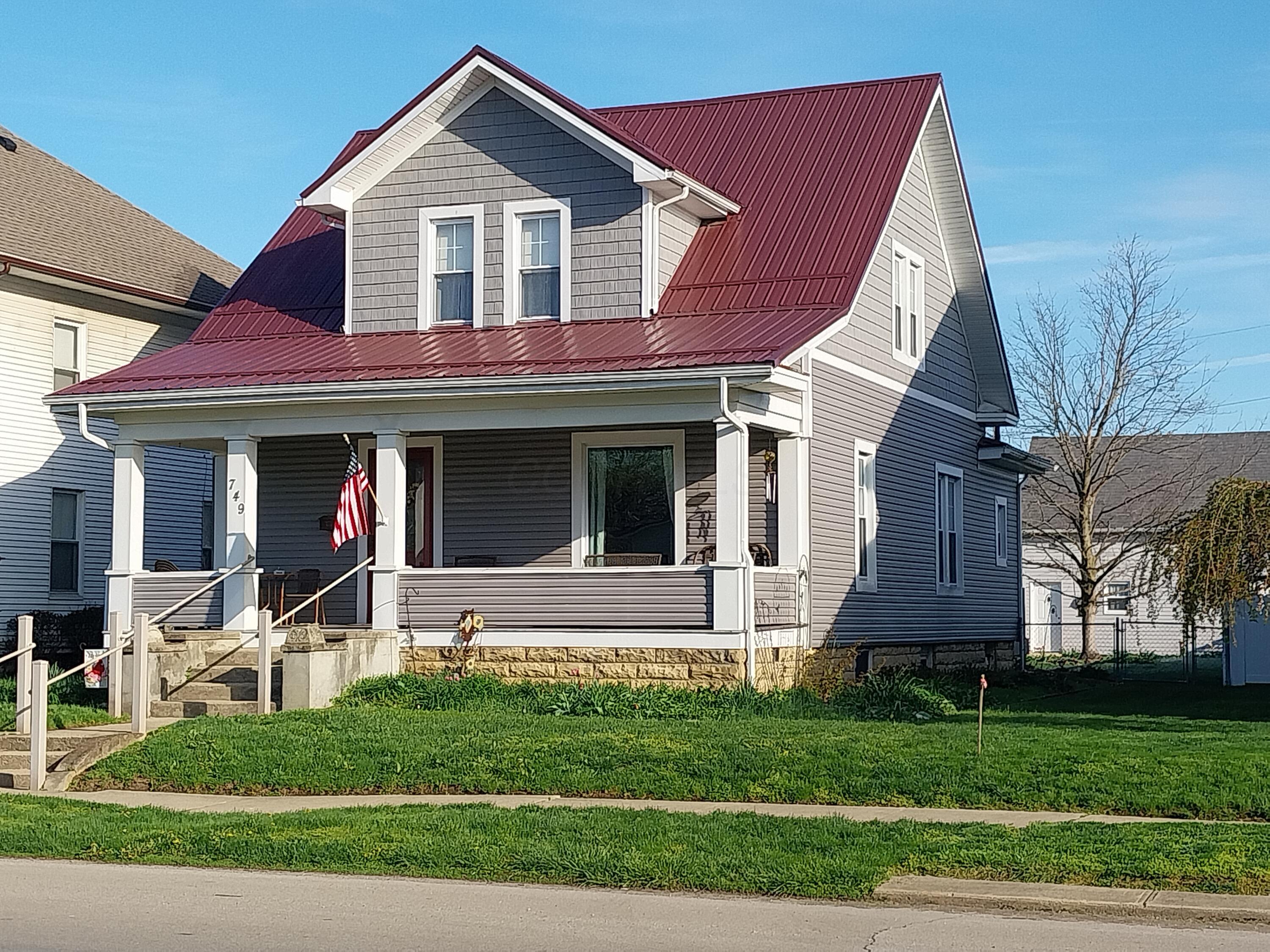 749 Jefferson Street Property Photo