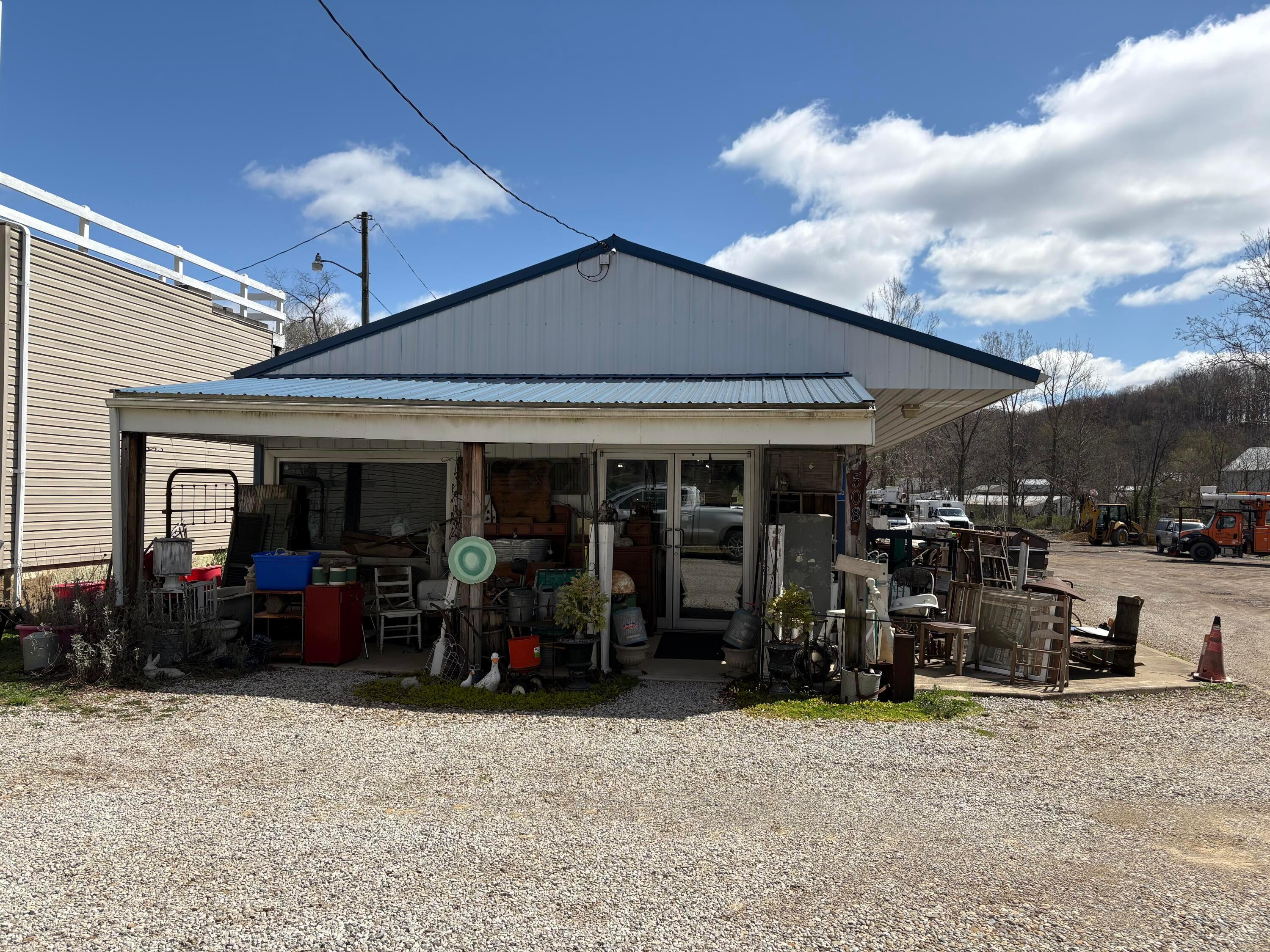 508 S Market Street Property Photo