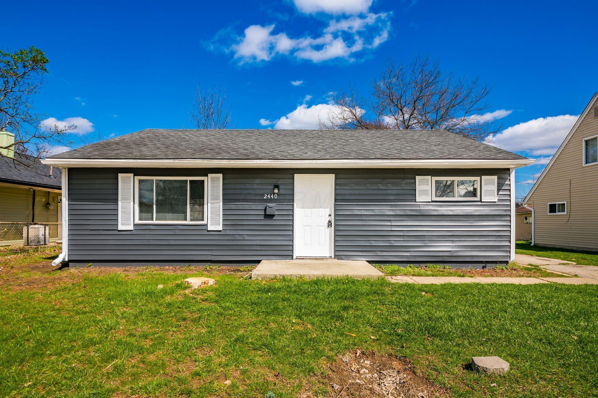 2440 Brentnell Avenue Property Photo