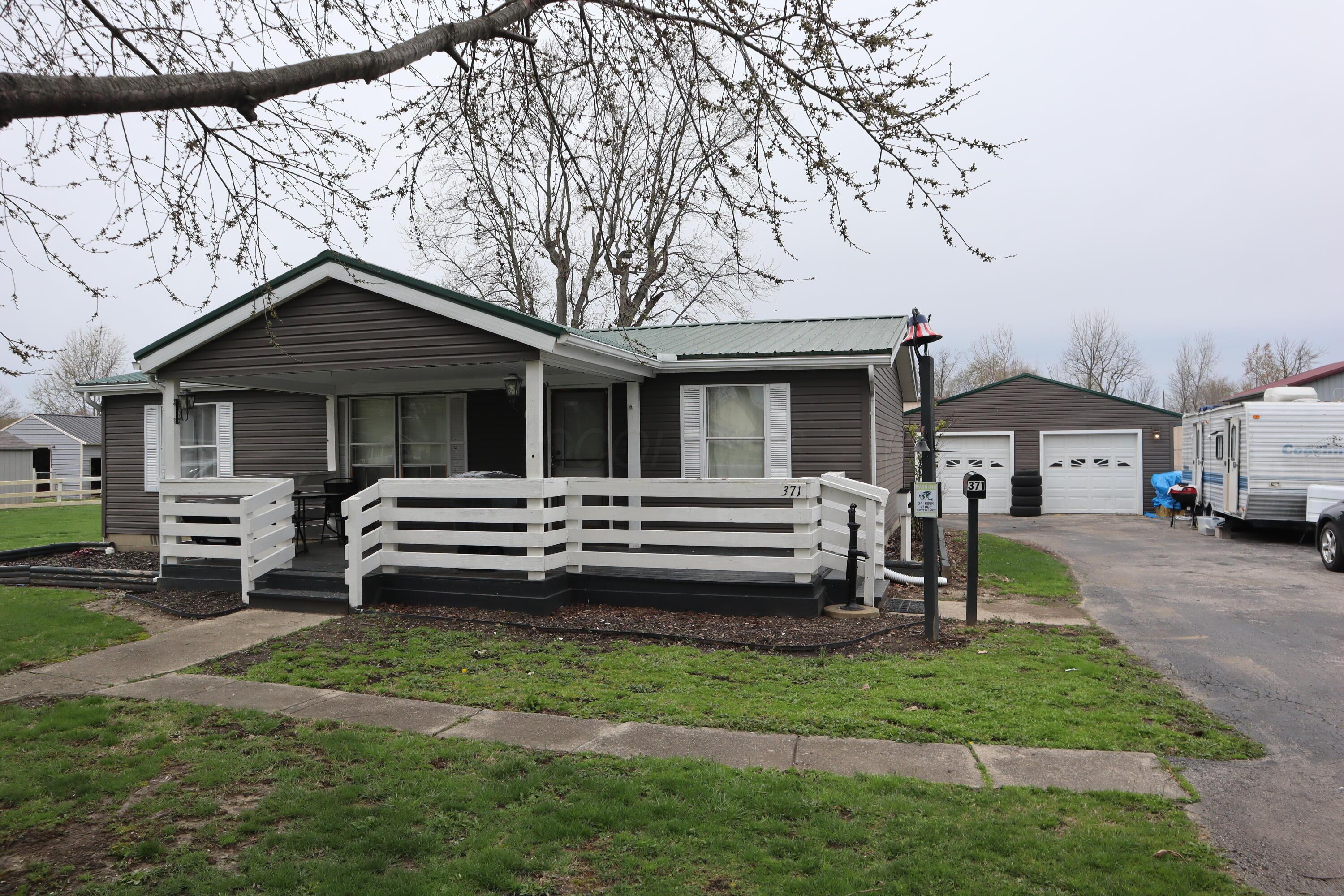 371 Rose Avenue Property Photo