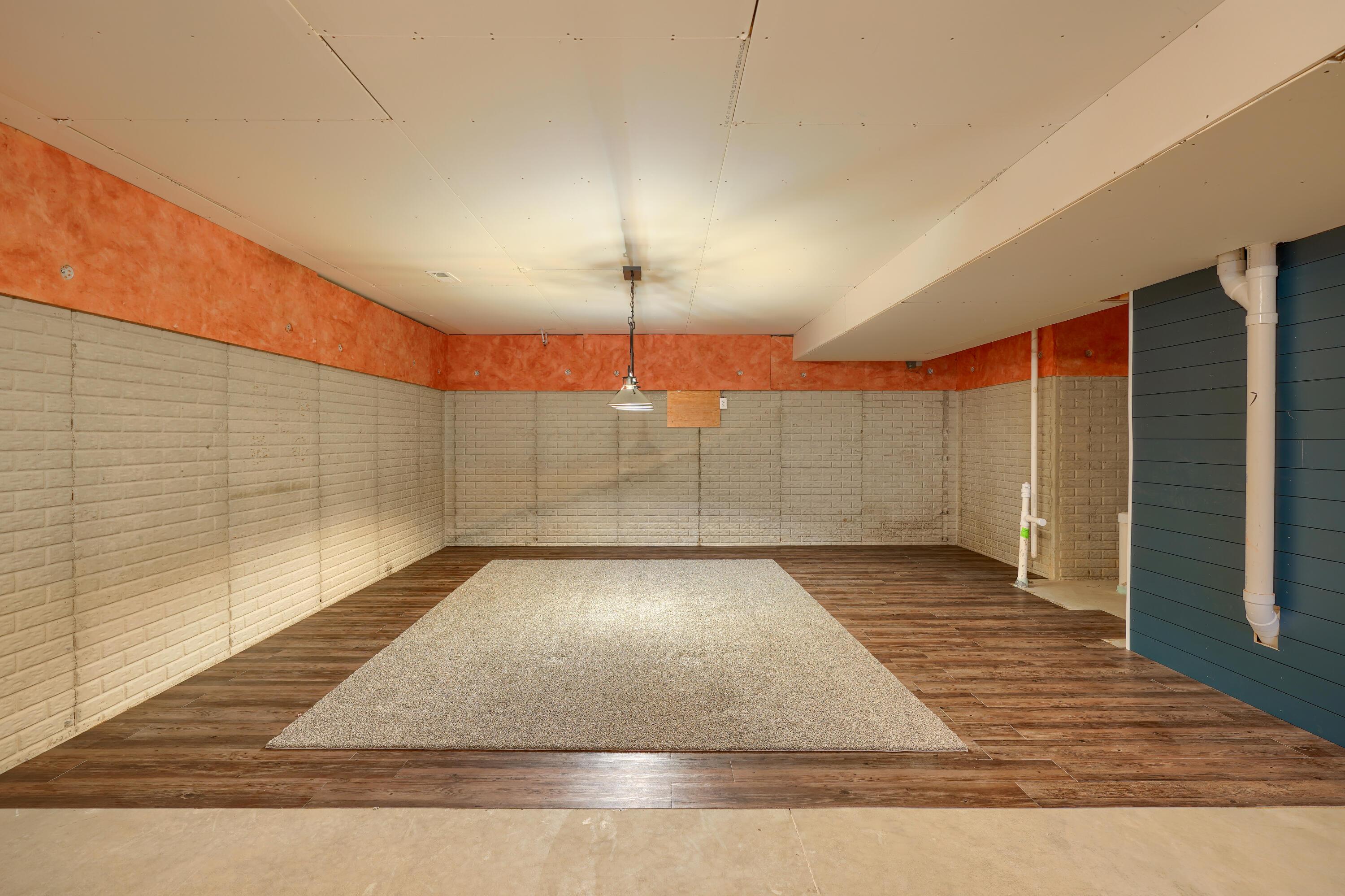 743 Clymer Street Property Photo 37