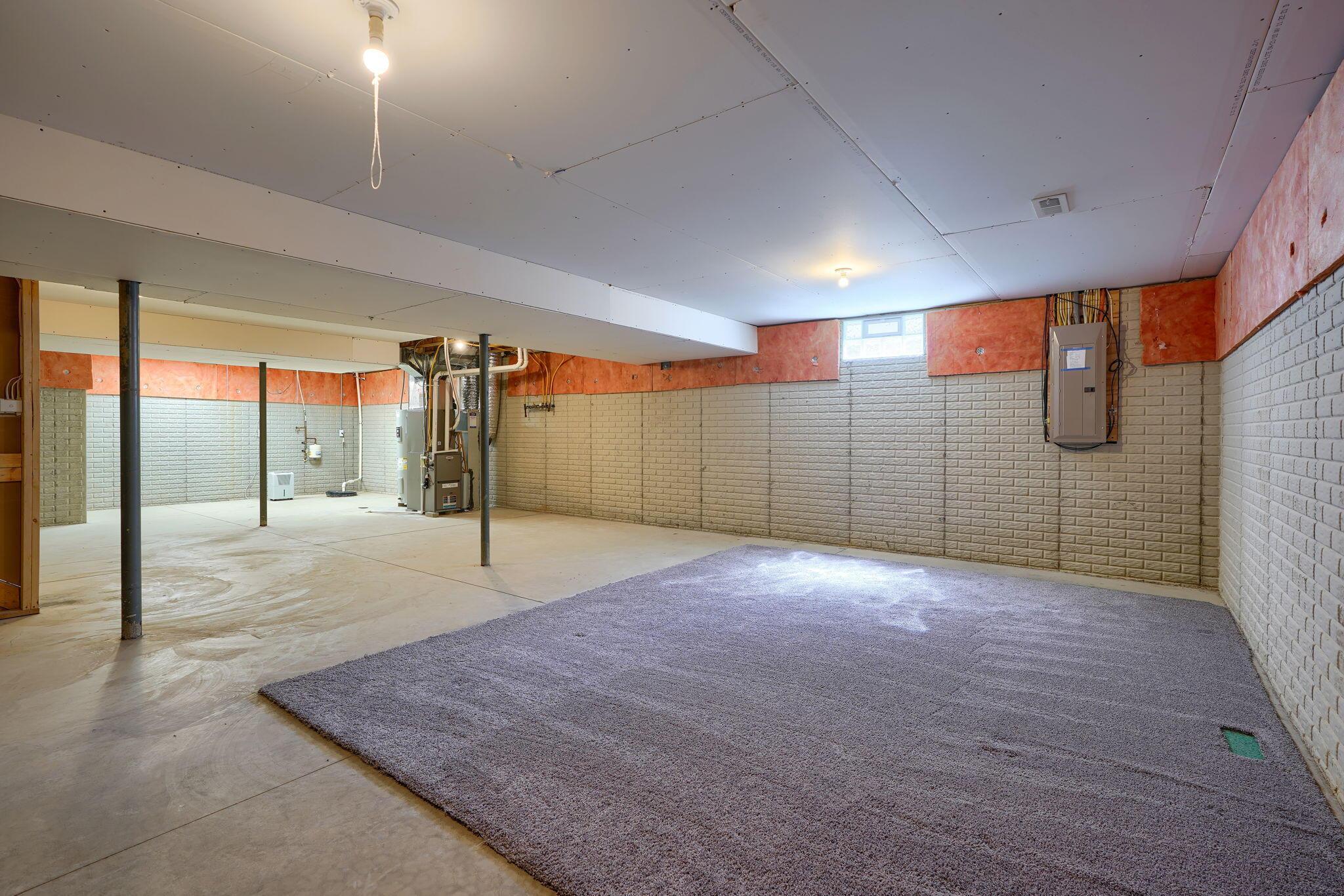 743 Clymer Street Property Photo 38