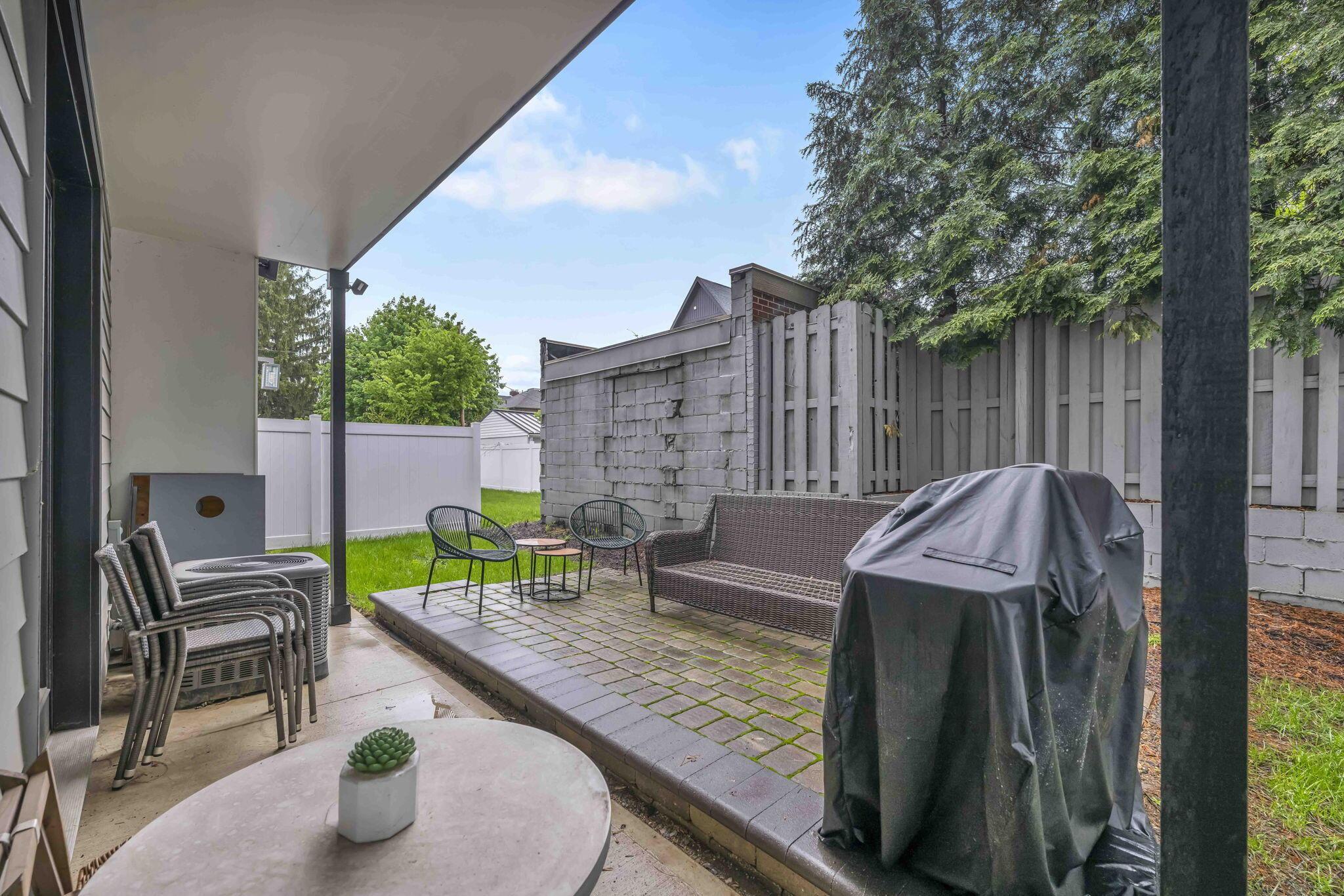 362-366 Zimpfer Street, 1-3 Property Photo 84