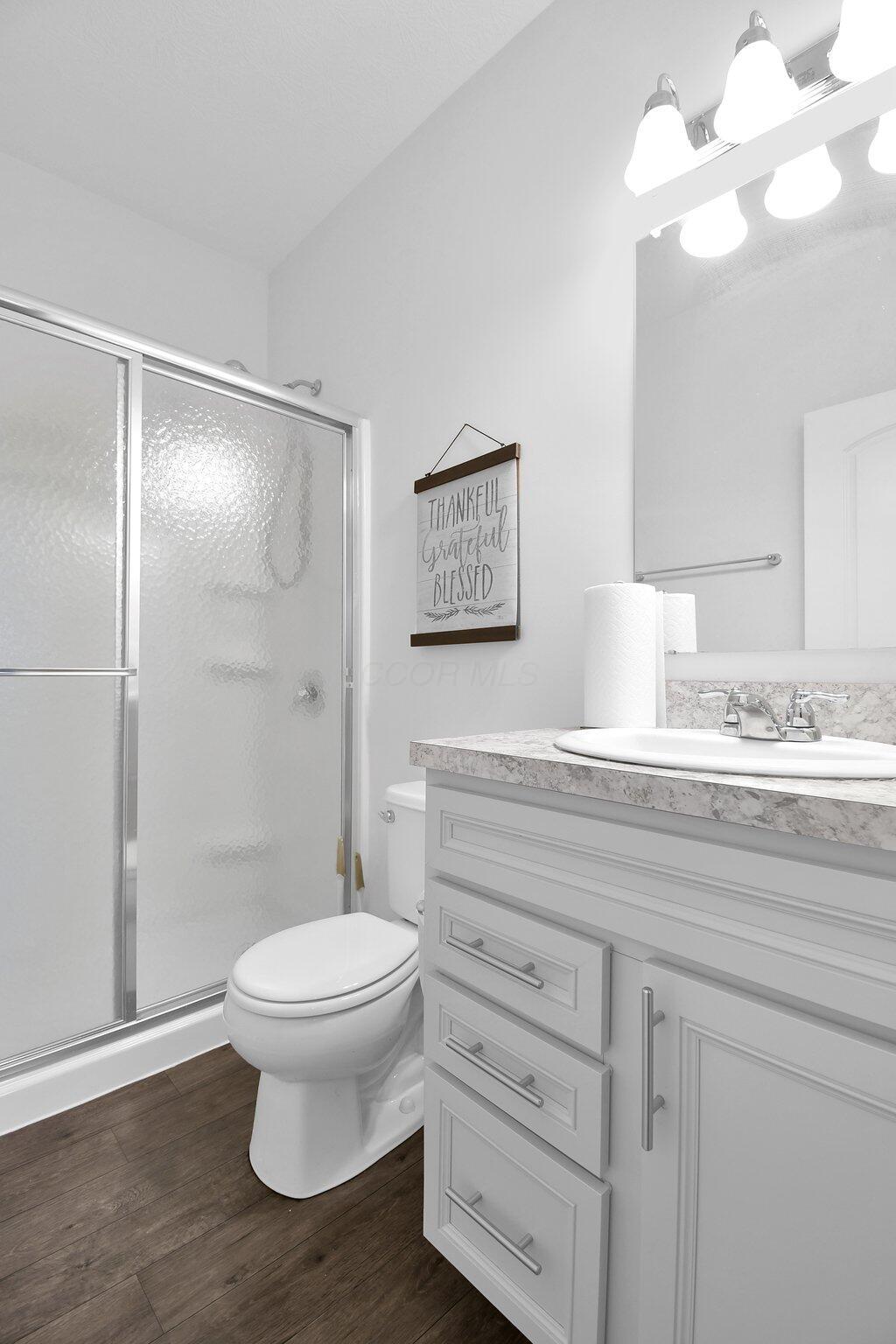910 Burtwood Drive Property Photo 25