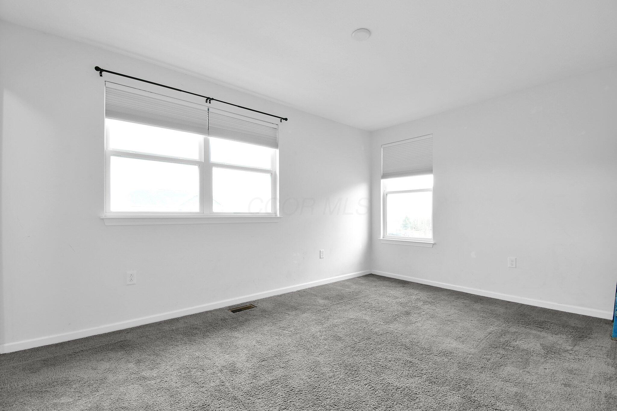 910 Burtwood Drive Property Photo 29