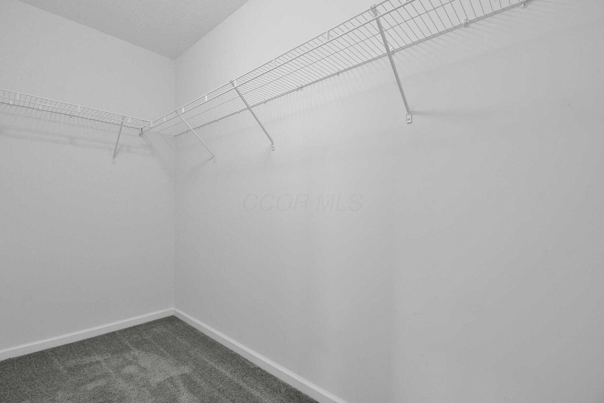 910 Burtwood Drive Property Photo 31