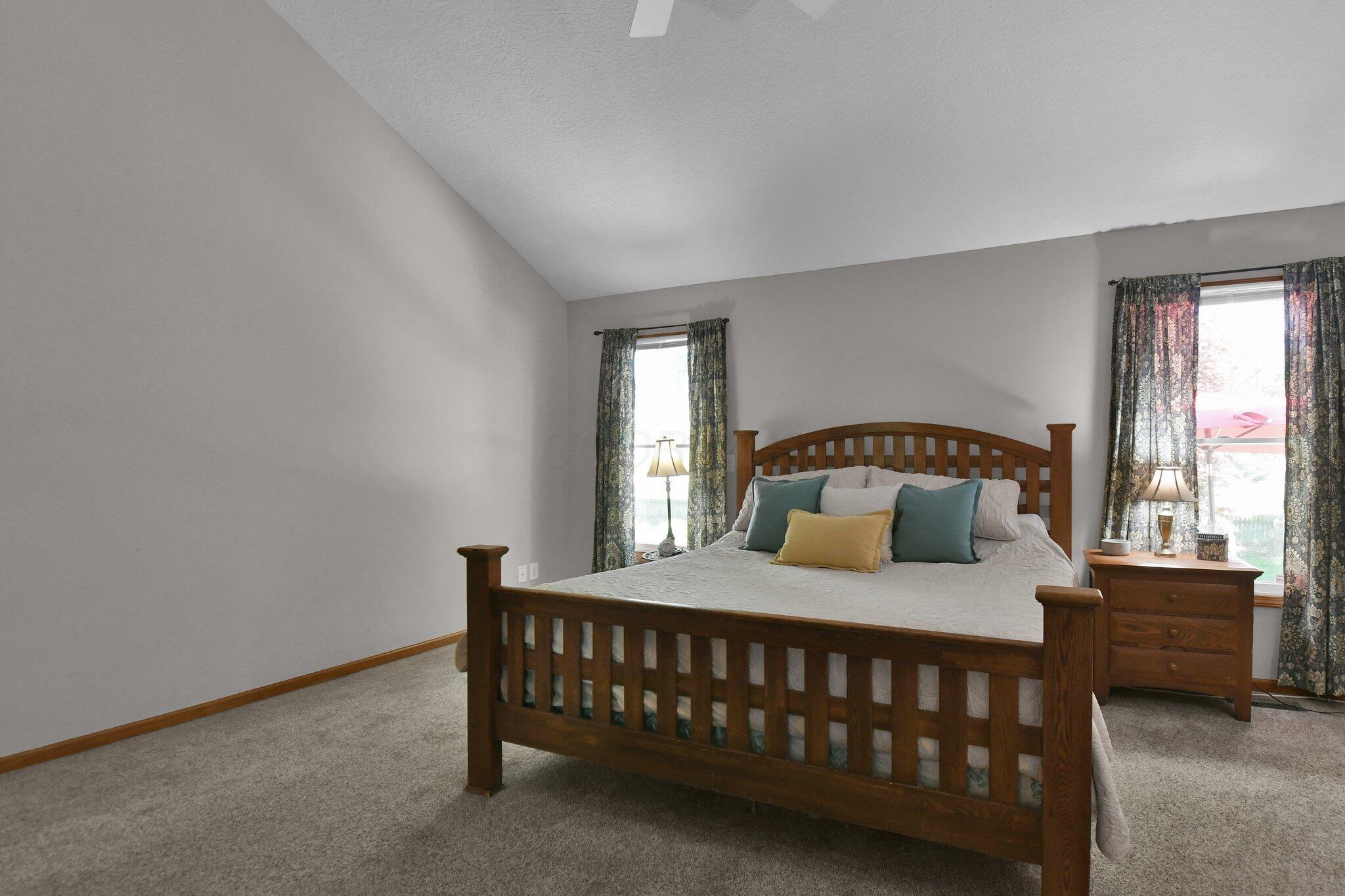 5843 Burnett Drive N Property Photo 21
