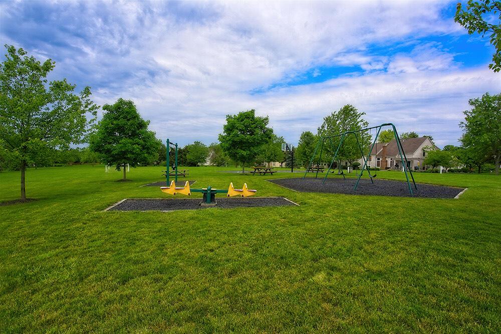 5843 Burnett Drive N Property Photo 42