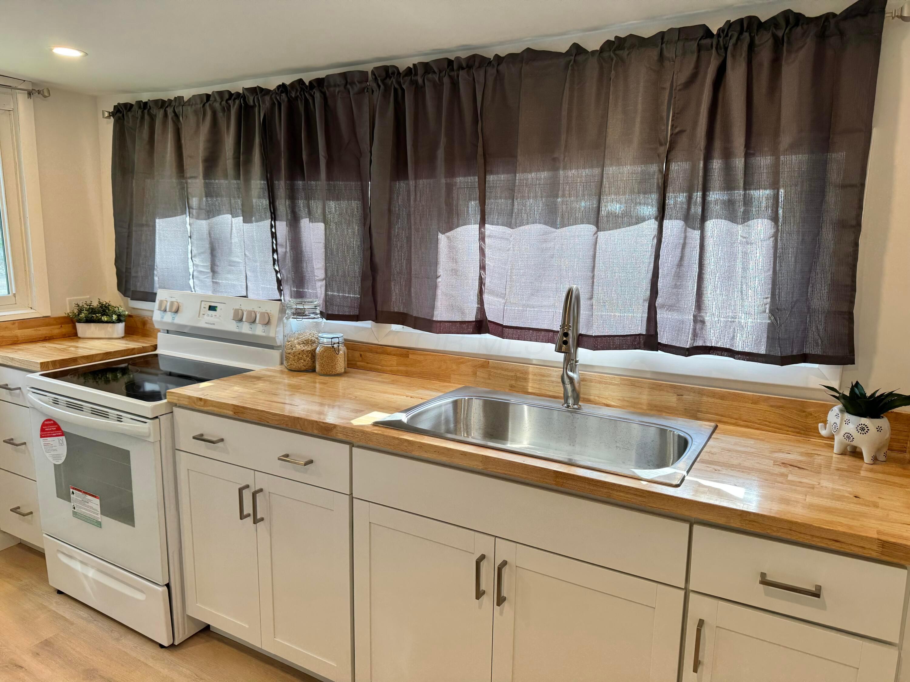 282 Fourteenth Street Property Photo 7