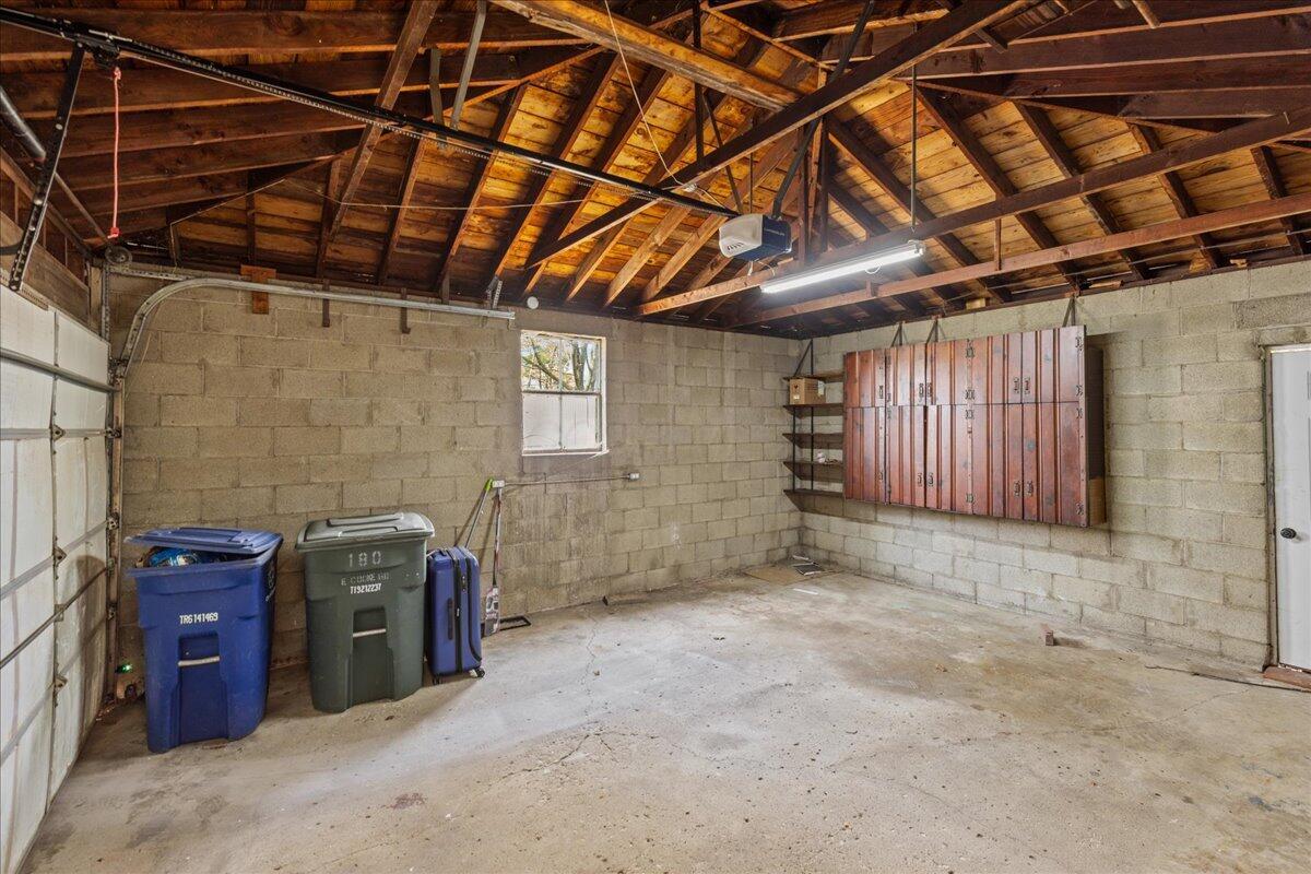 180 E Cooke Road Property Photo 33