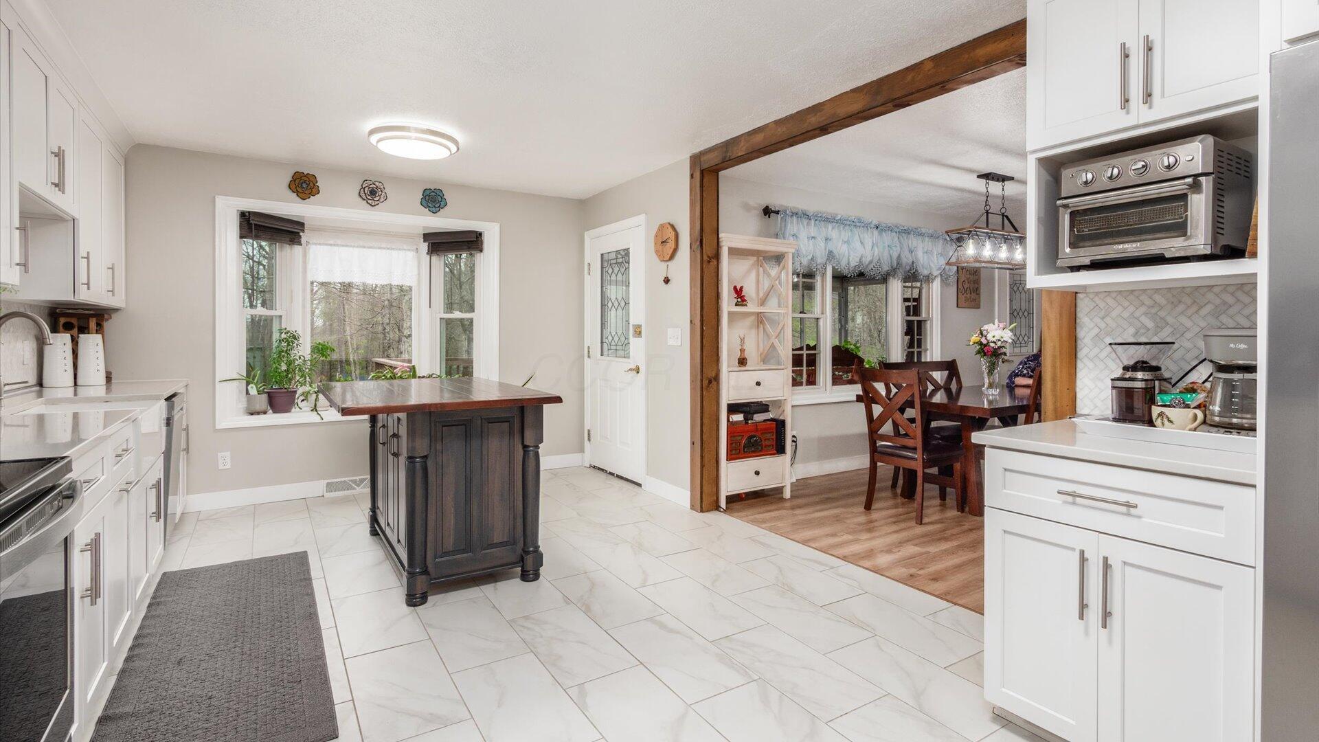 870 Iroquois Court, A Property Photo 21