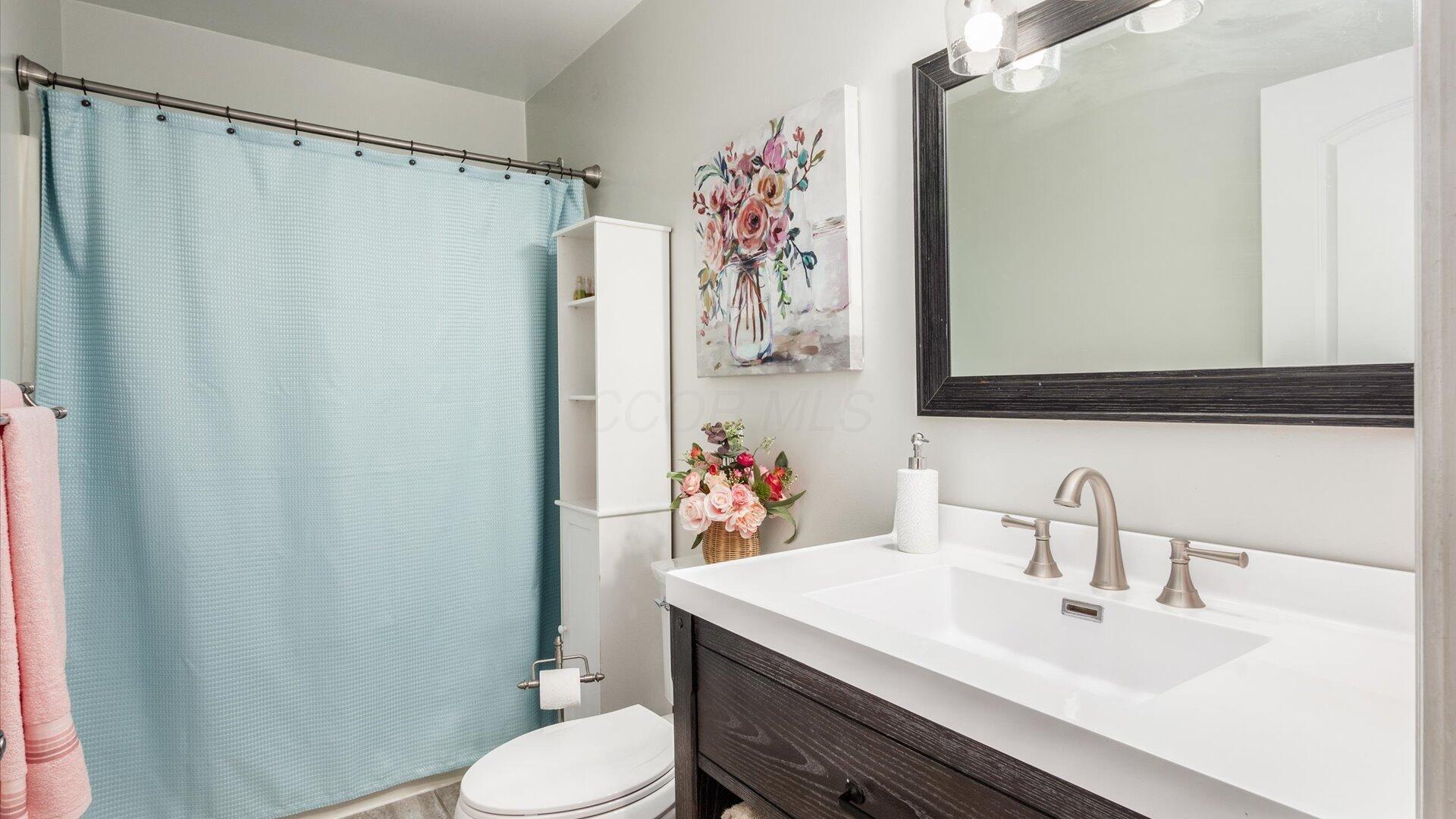 870 Iroquois Court, A Property Photo 30