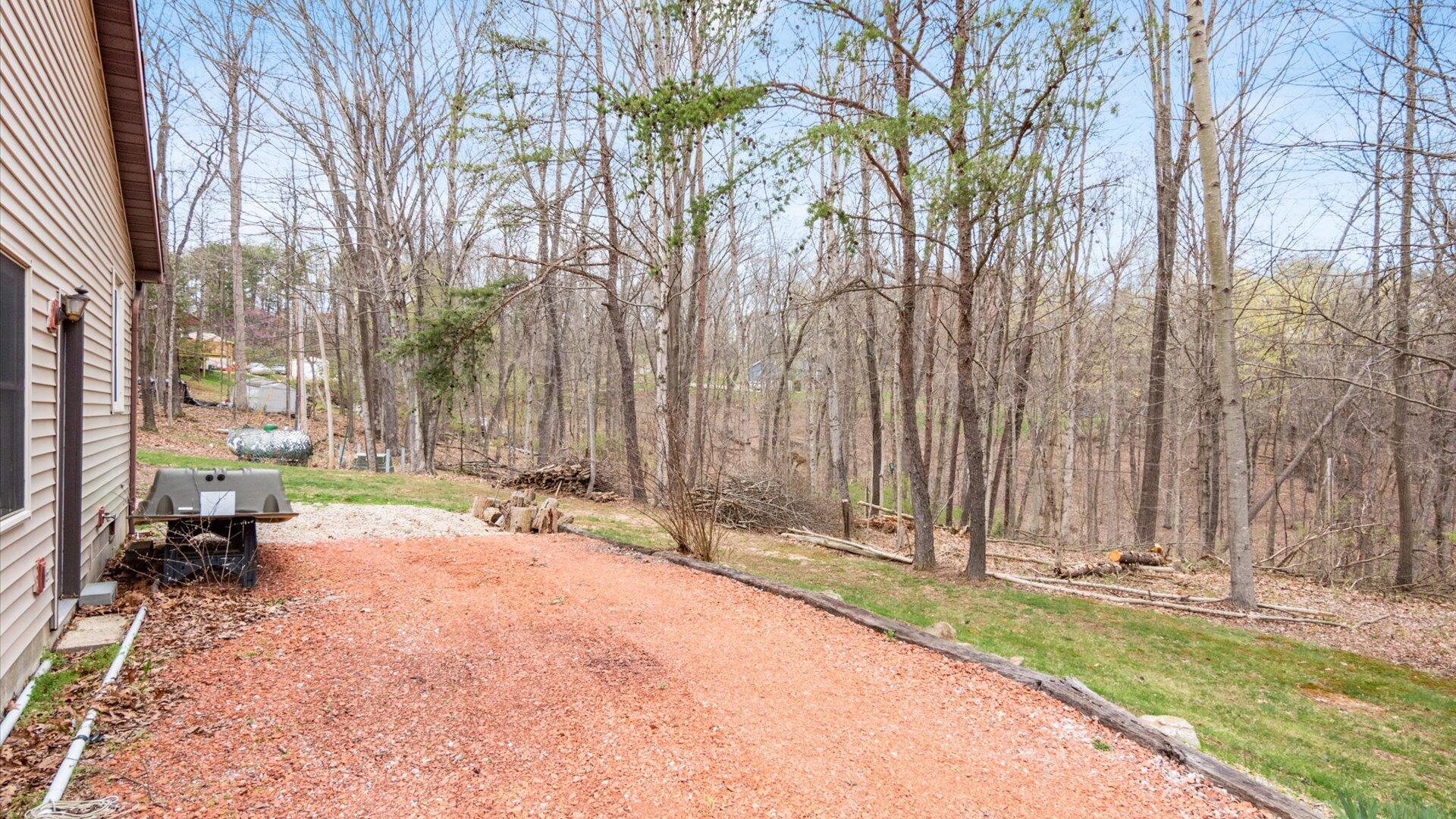 870 Iroquois Court, A Property Photo 41