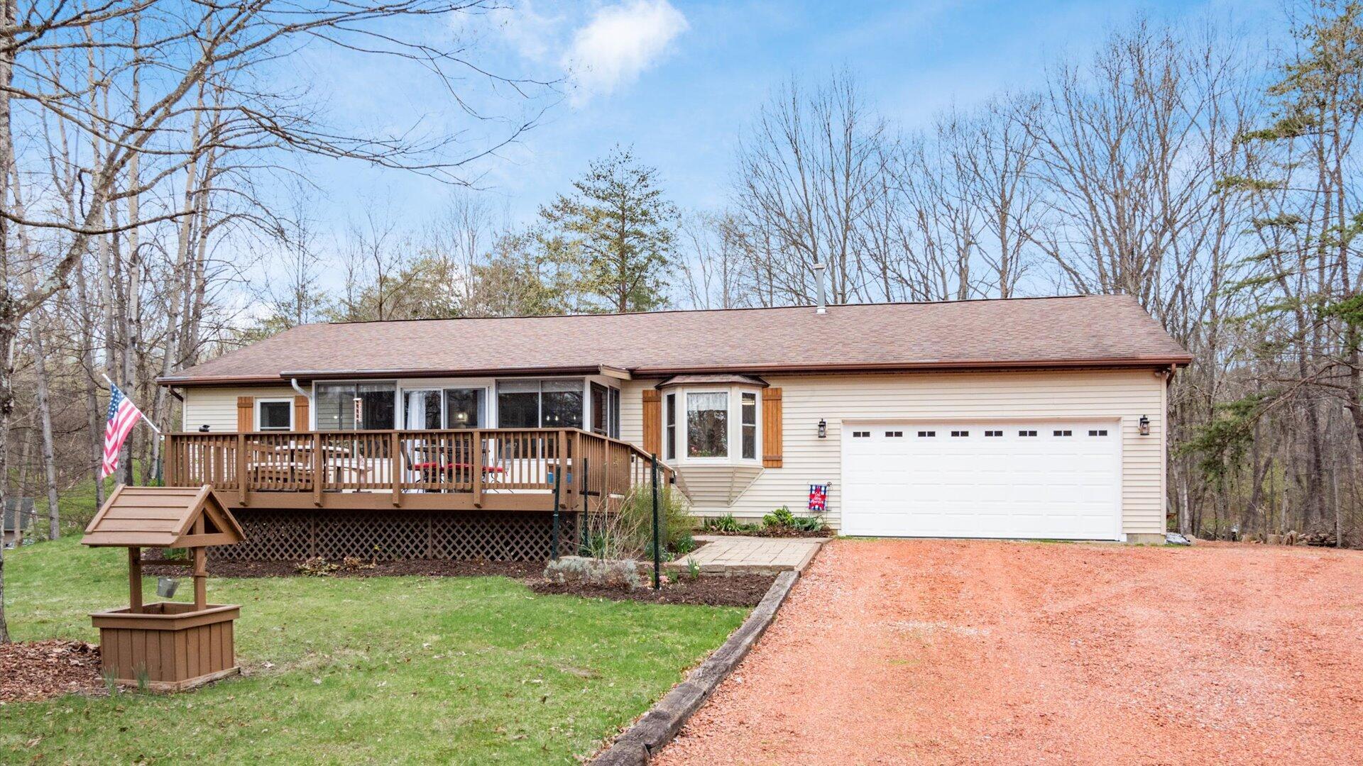 870 Iroquois Court, A Property Photo 51